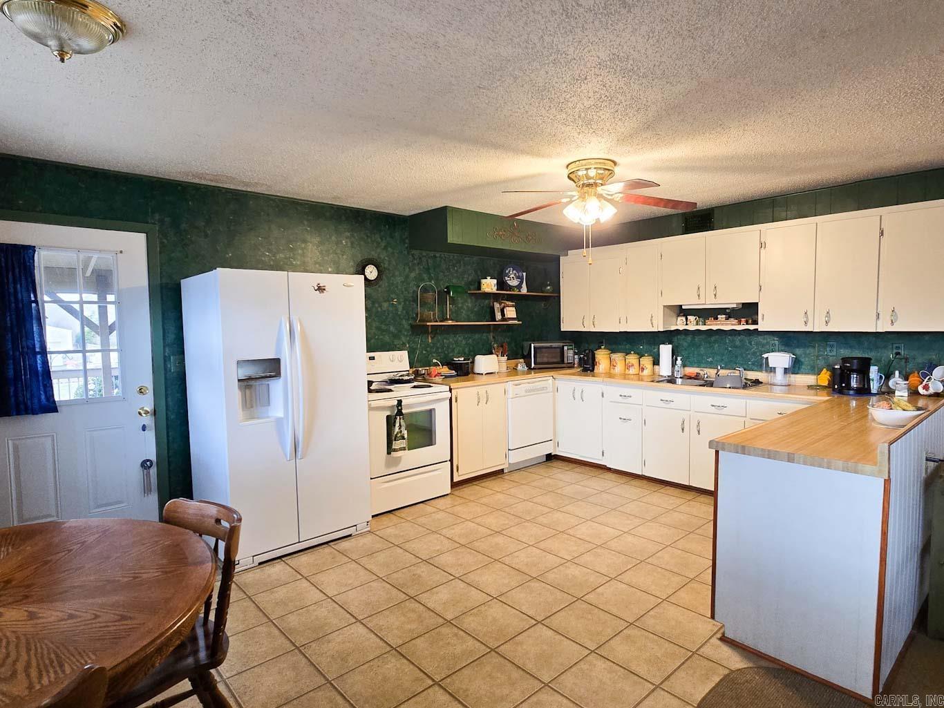 Halls Third - Residential