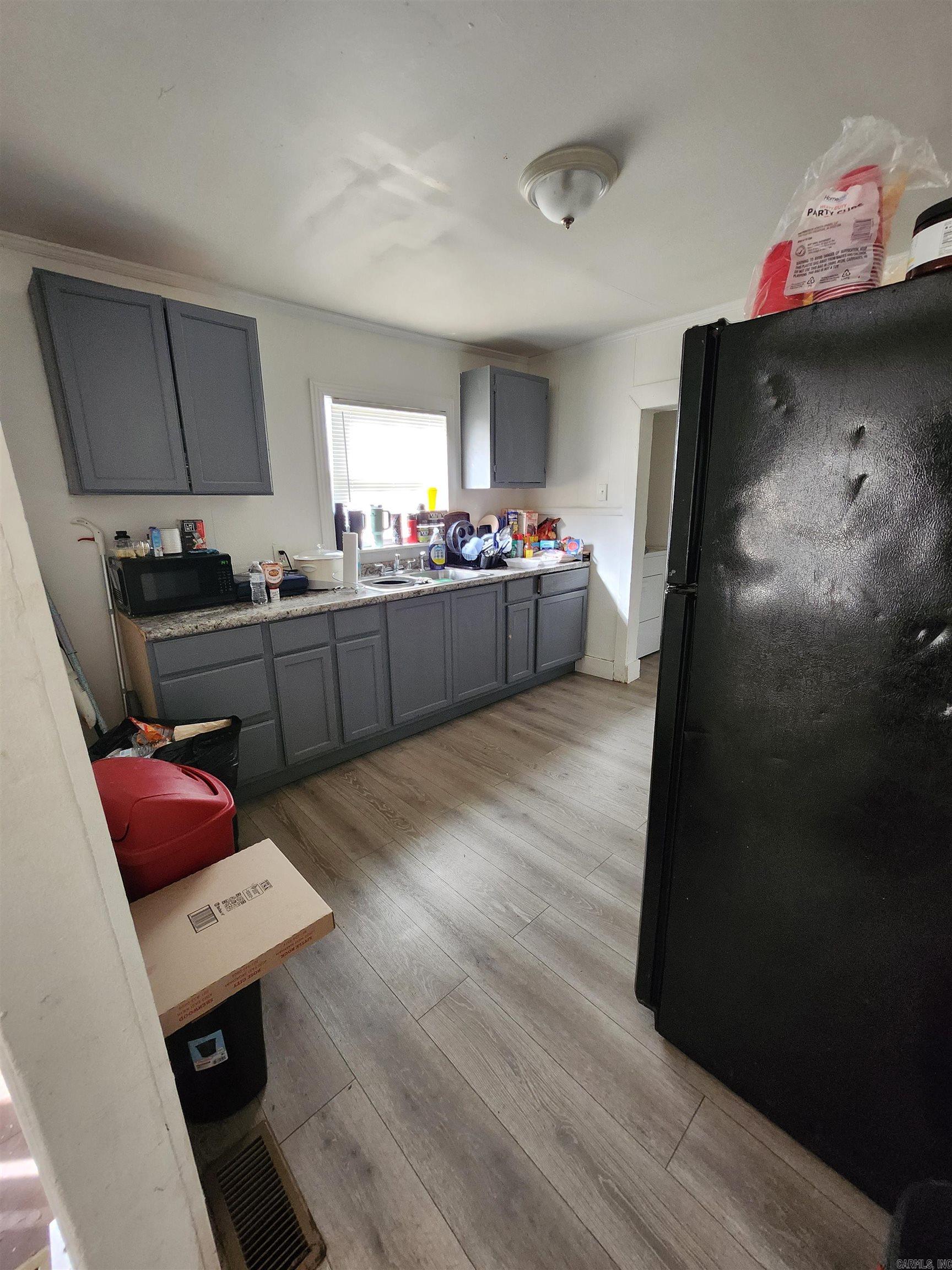 ELM STREET - Residential