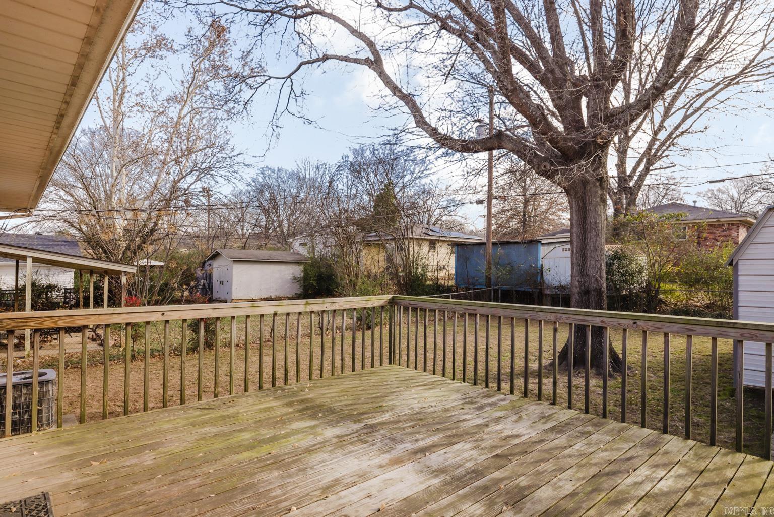 ENGLEWOOD - Residential