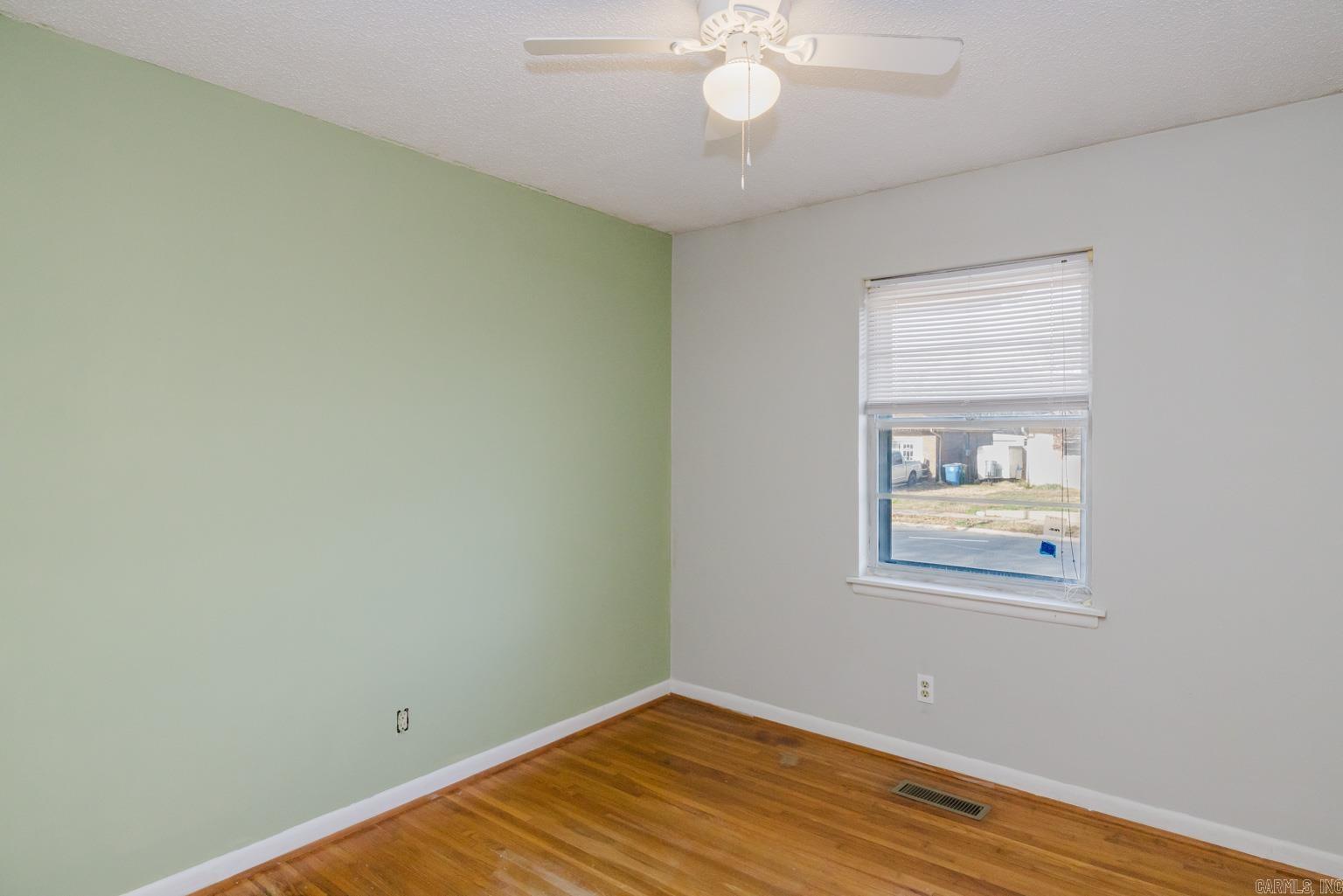 ENGLEWOOD - Residential