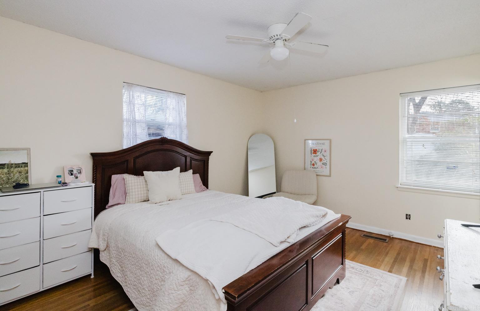 ENGLEWOOD - Residential