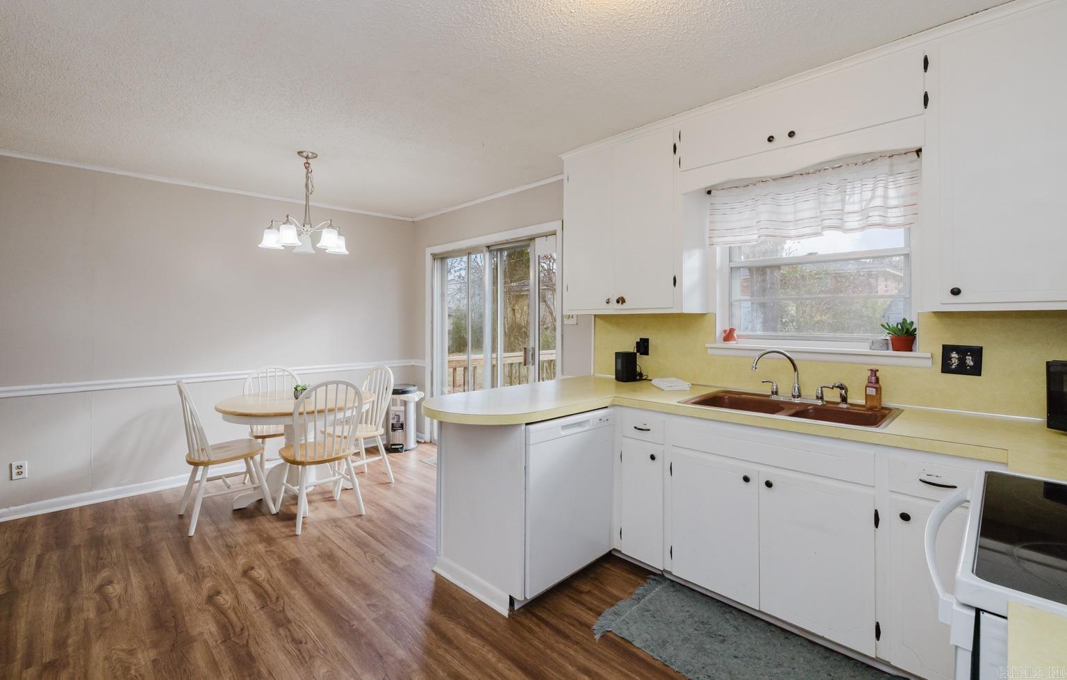 ENGLEWOOD - Residential