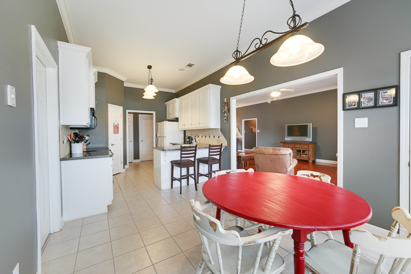 AUSTIN LAKES ON THE BAY ADDN - Residential