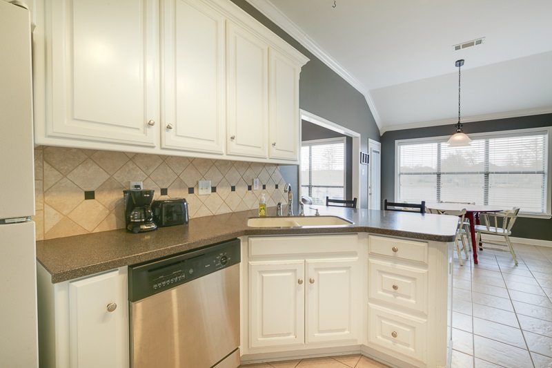 AUSTIN LAKES ON THE BAY ADDN - Residential