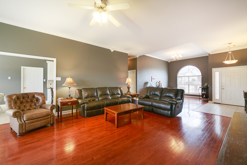 AUSTIN LAKES ON THE BAY ADDN - Residential