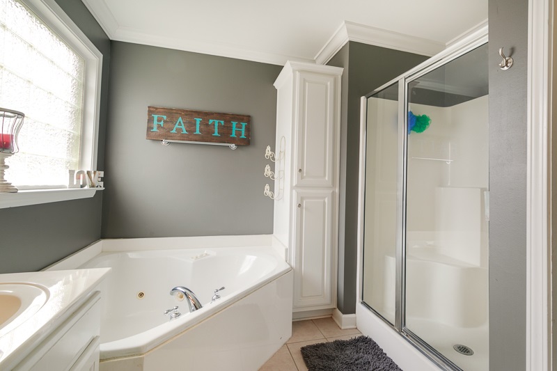 AUSTIN LAKES ON THE BAY ADDN - Residential