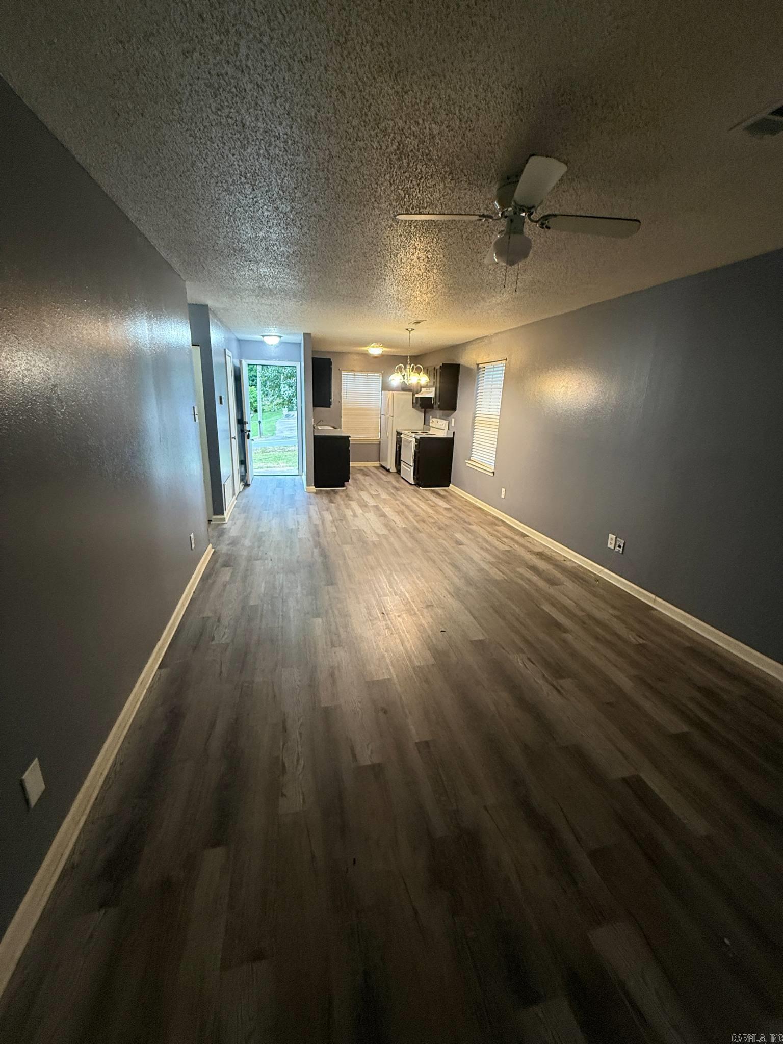 BARROW JOHN - Residential