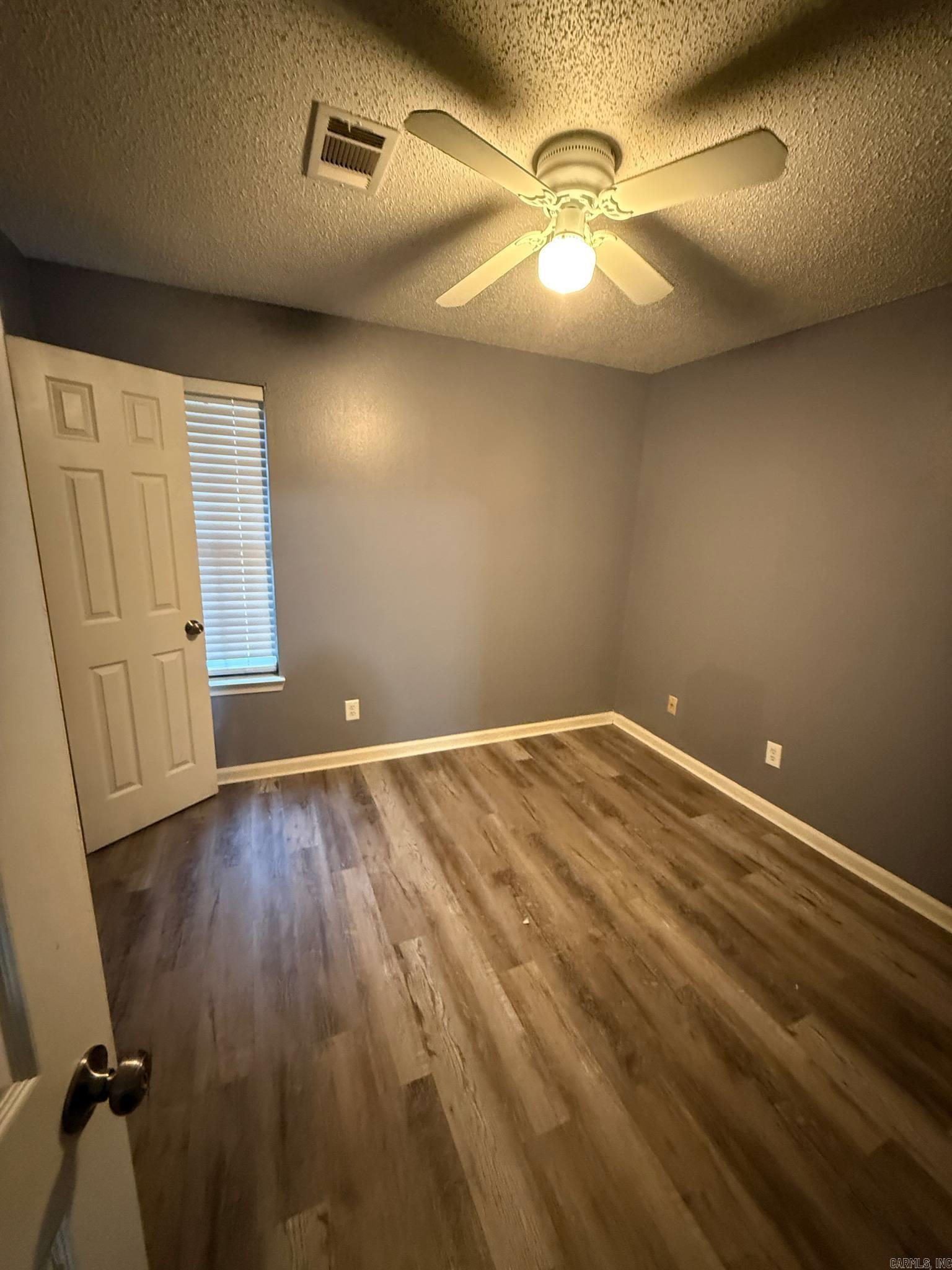 BARROW JOHN - Residential