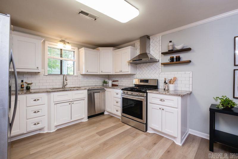 Lincoln Park - Residential