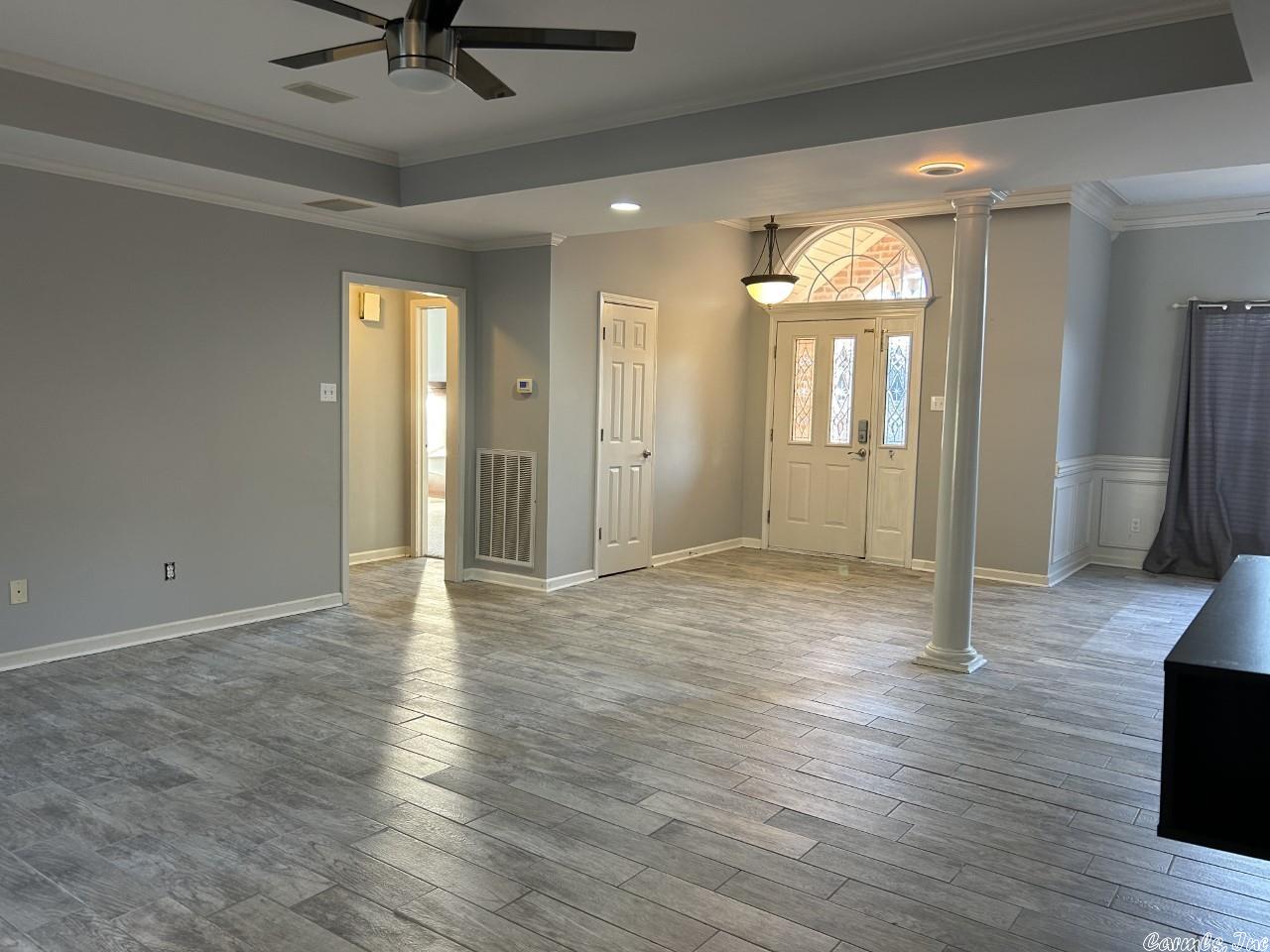 COUNTRY CLUB OF ARK THE - Residential