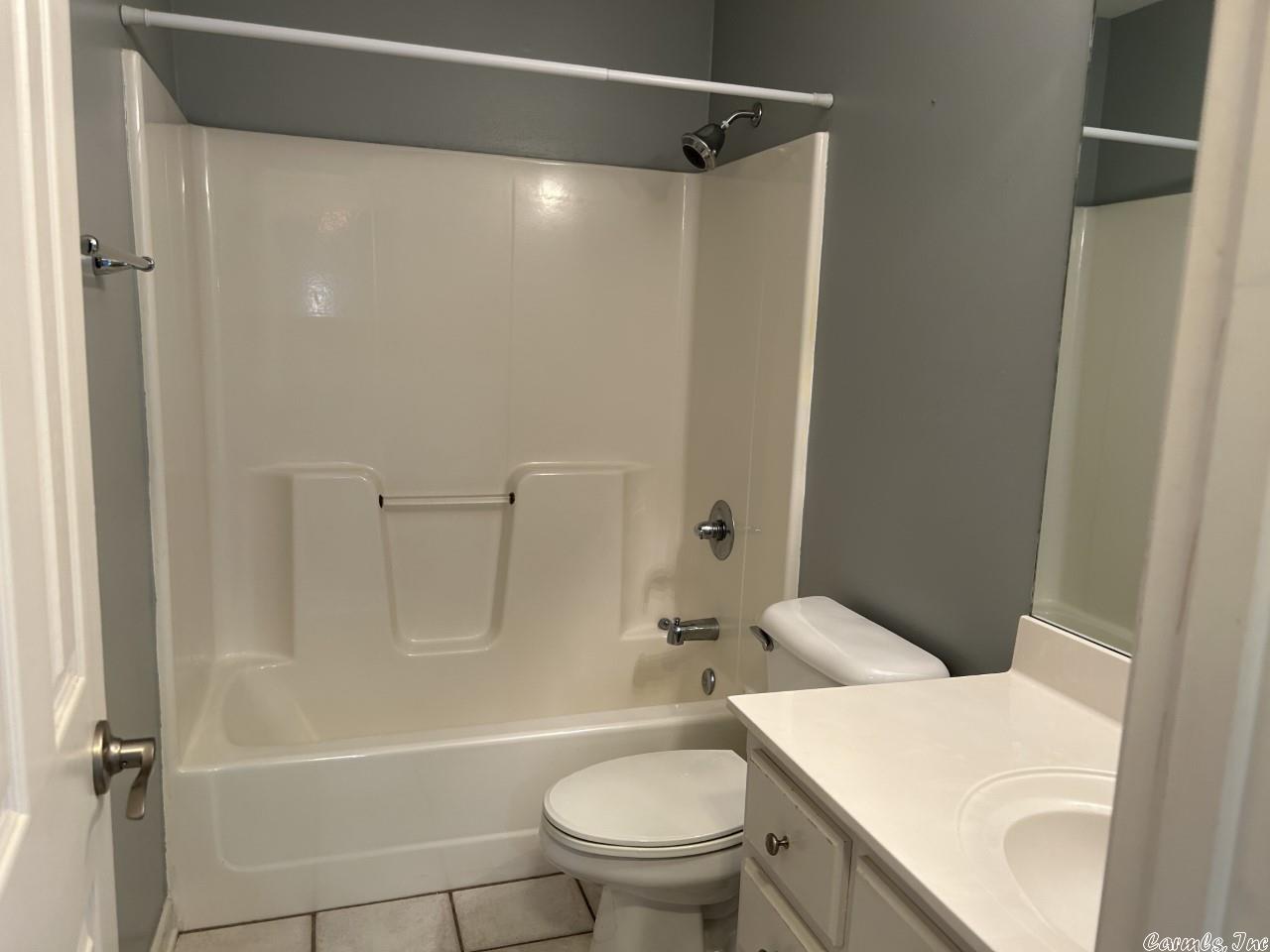 COUNTRY CLUB OF ARK THE - Residential