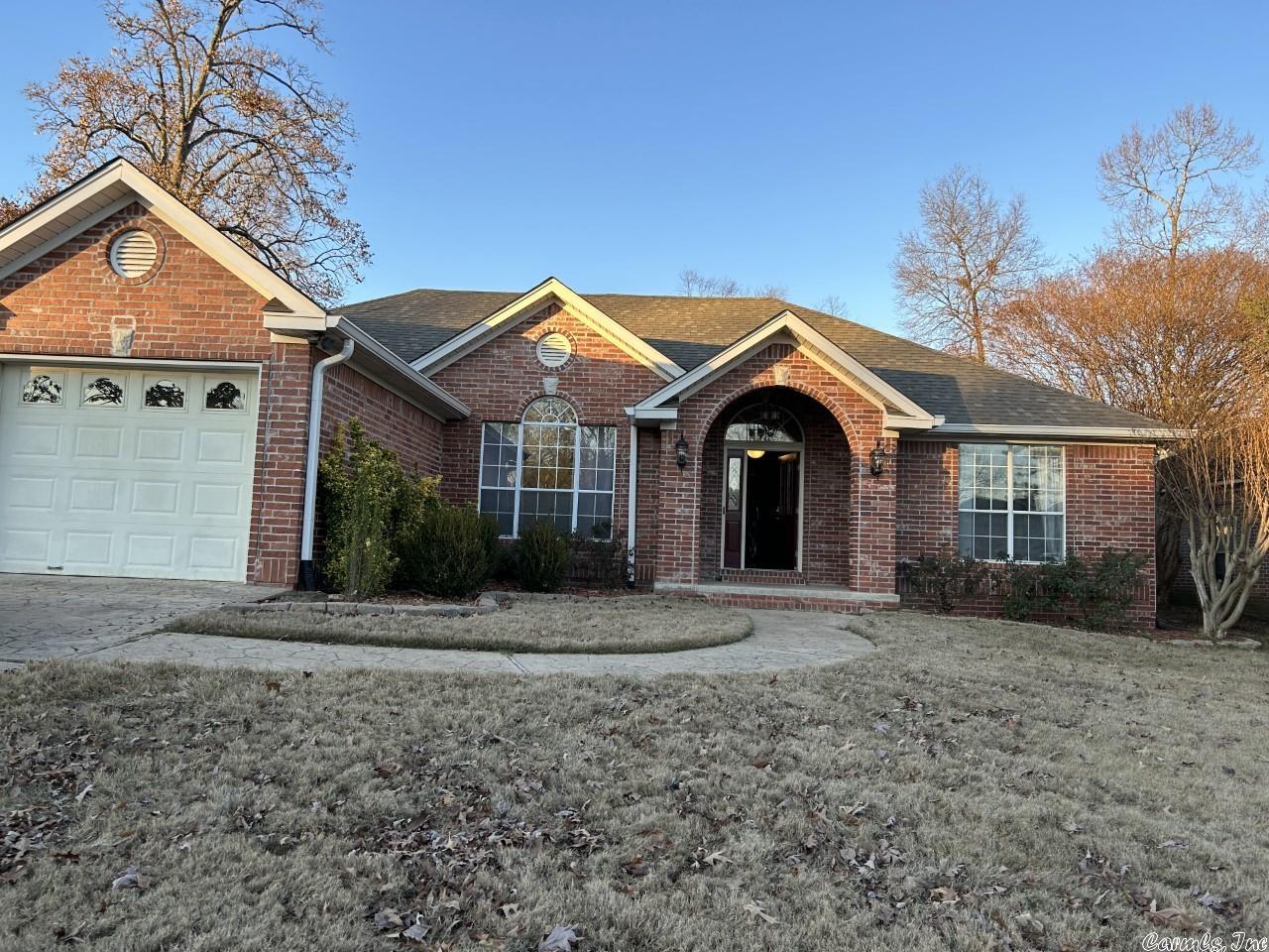 COUNTRY CLUB OF ARK THE - Residential