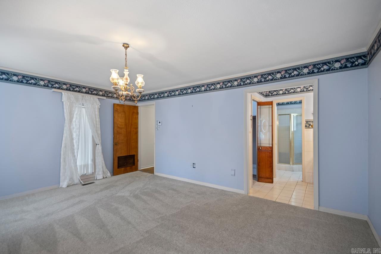 SHADY VALLEY - Residential