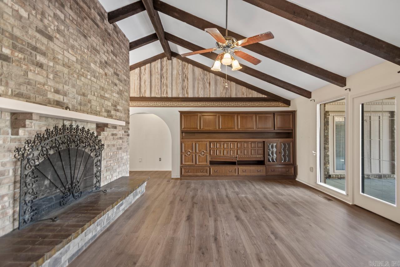 SHADY VALLEY - Residential