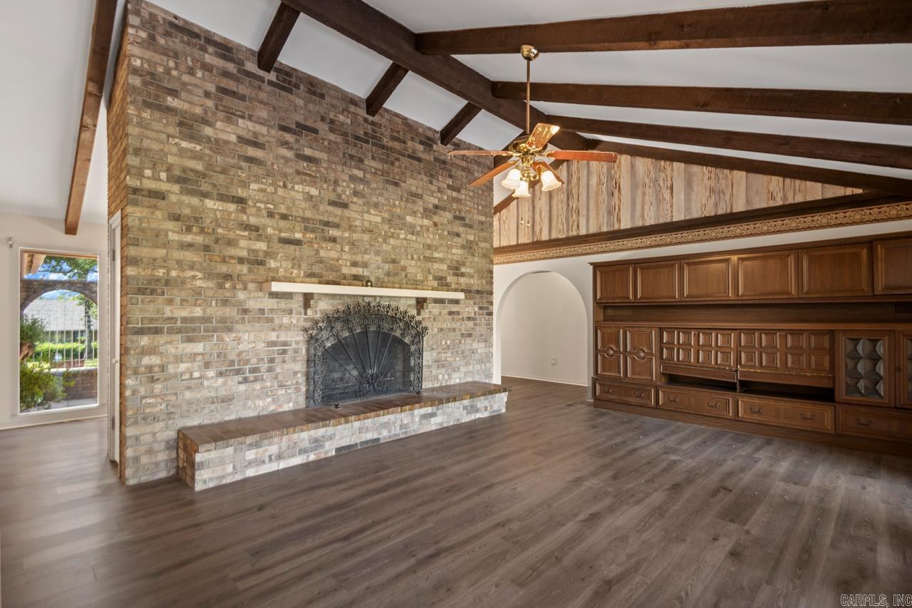 SHADY VALLEY - Residential