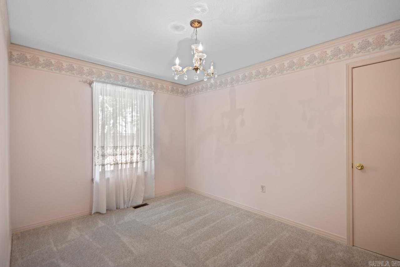 SHADY VALLEY - Residential