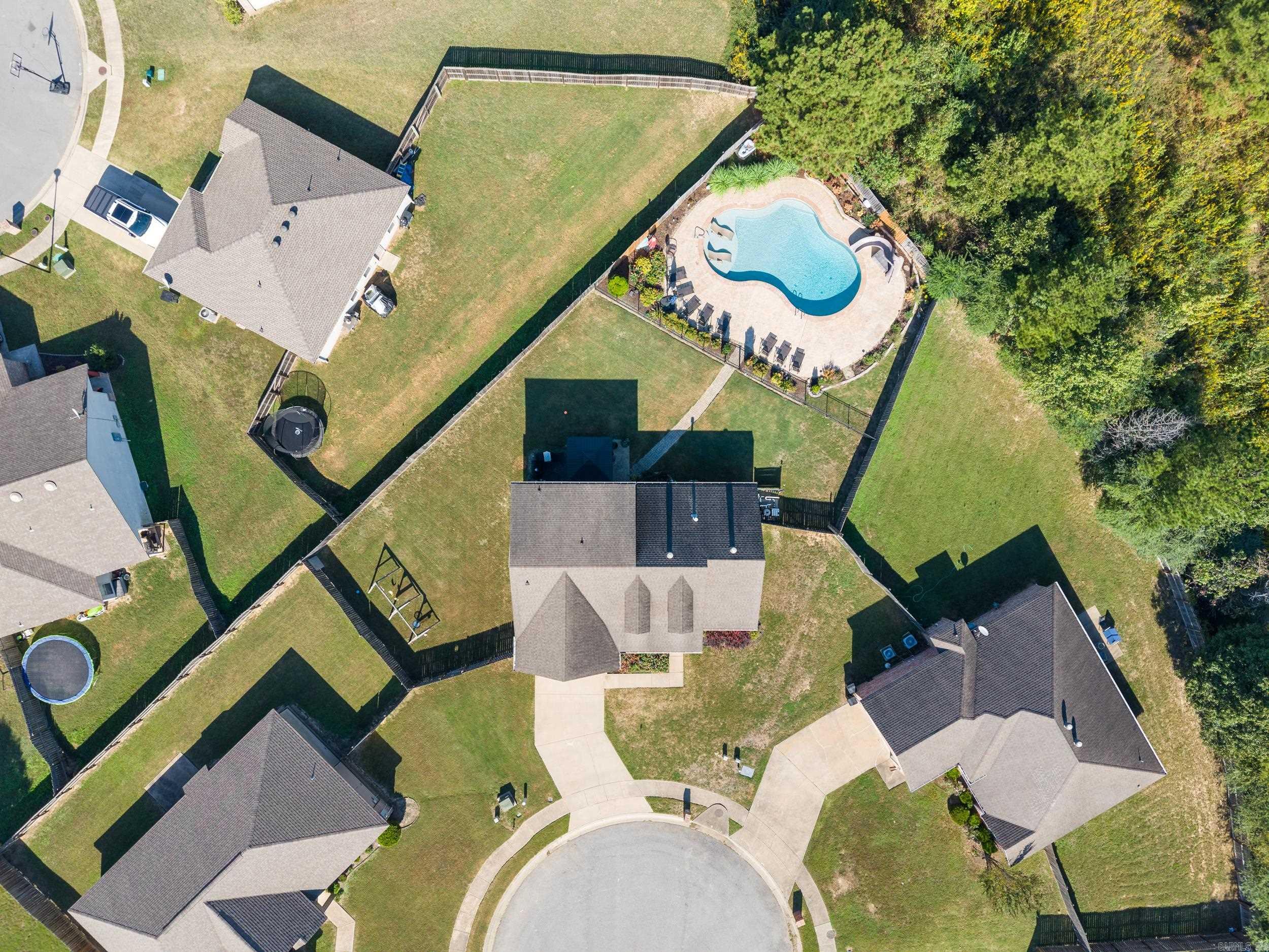 OAK GLENN - Residential