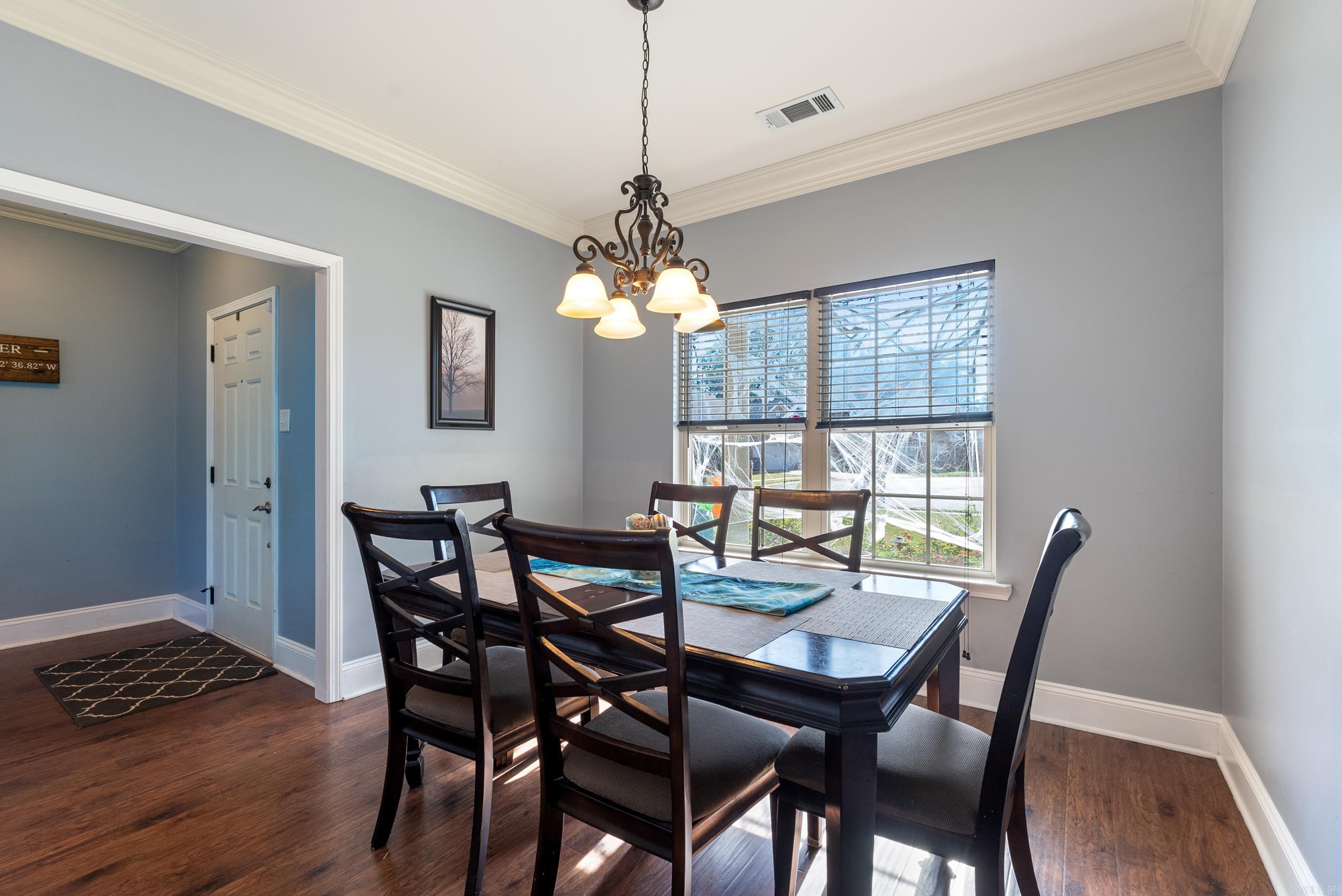 OAK GLENN - Residential