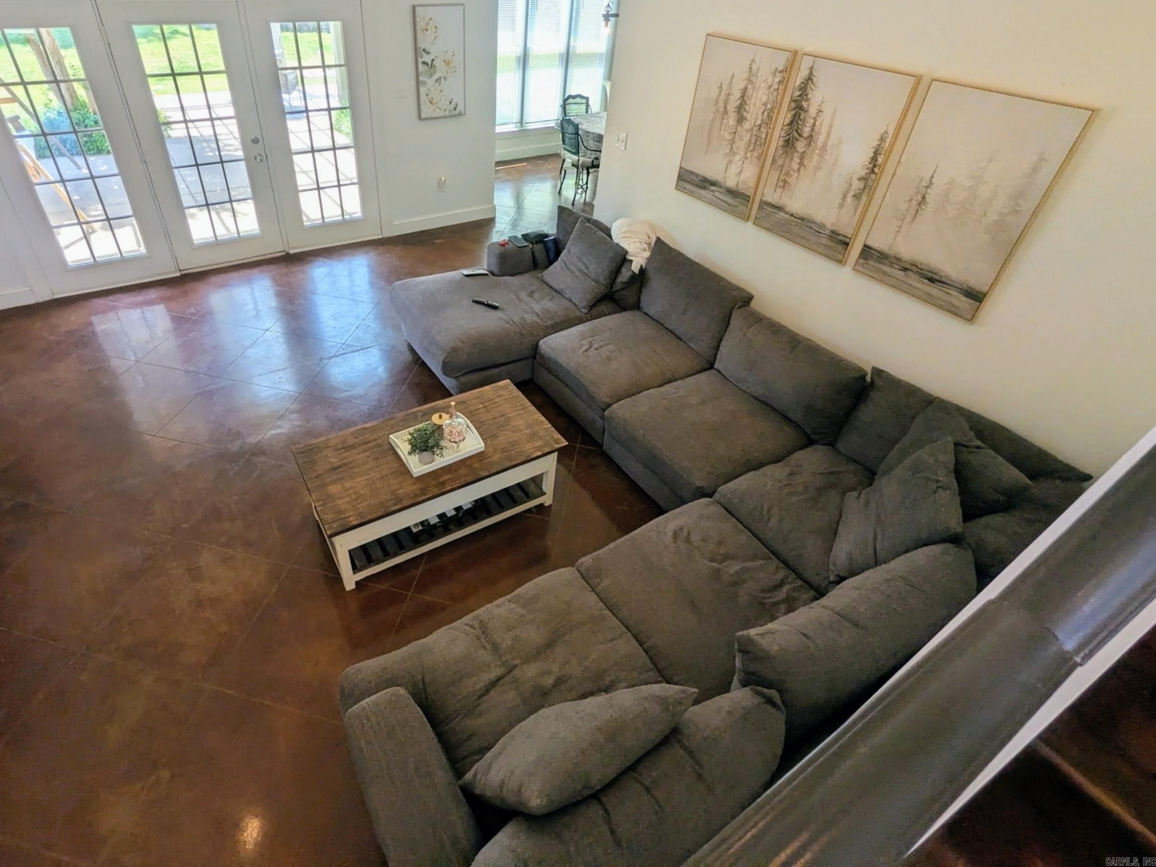 WOODSPRINGS ESTATES - Residential