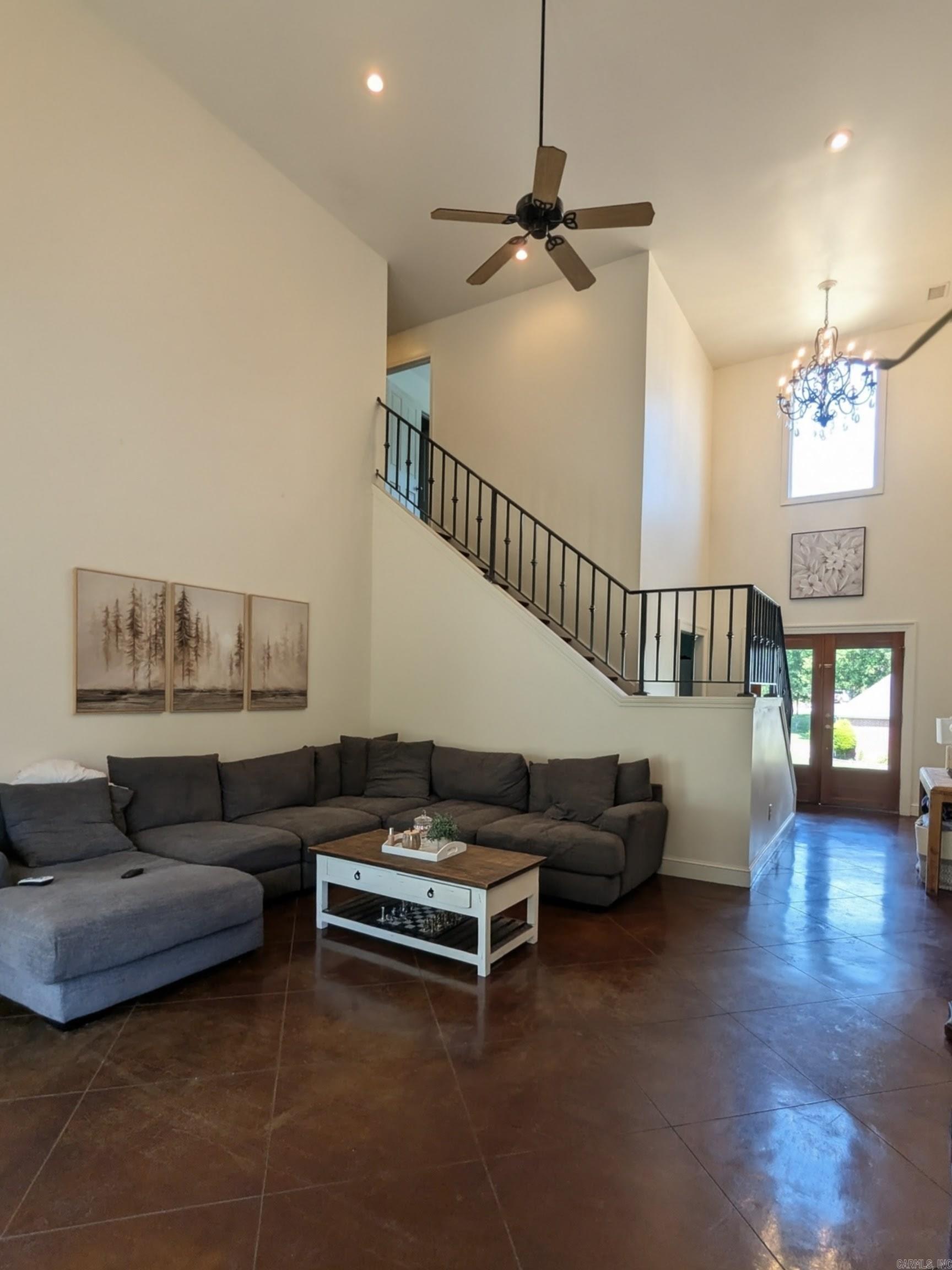 WOODSPRINGS ESTATES - Residential