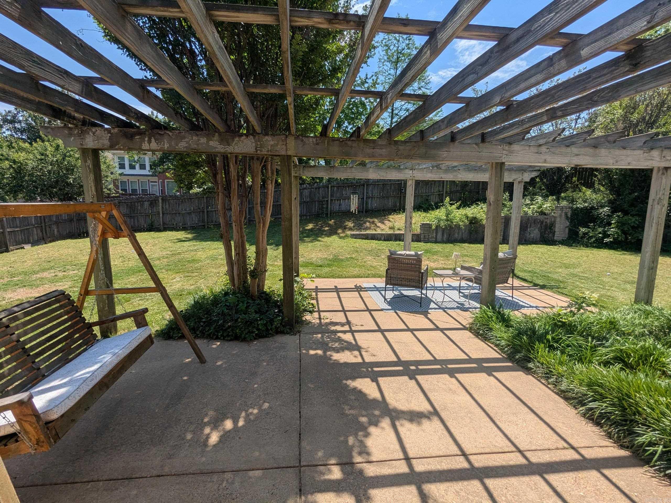 WOODSPRINGS ESTATES - Residential