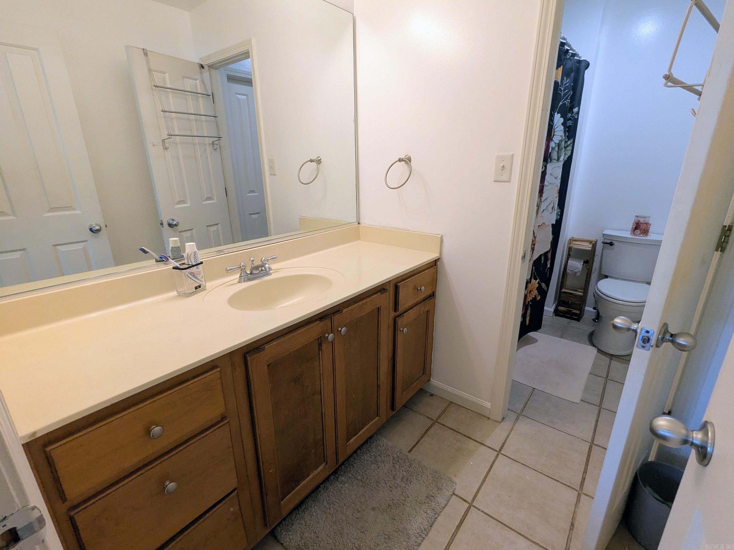 WOODSPRINGS ESTATES - Residential