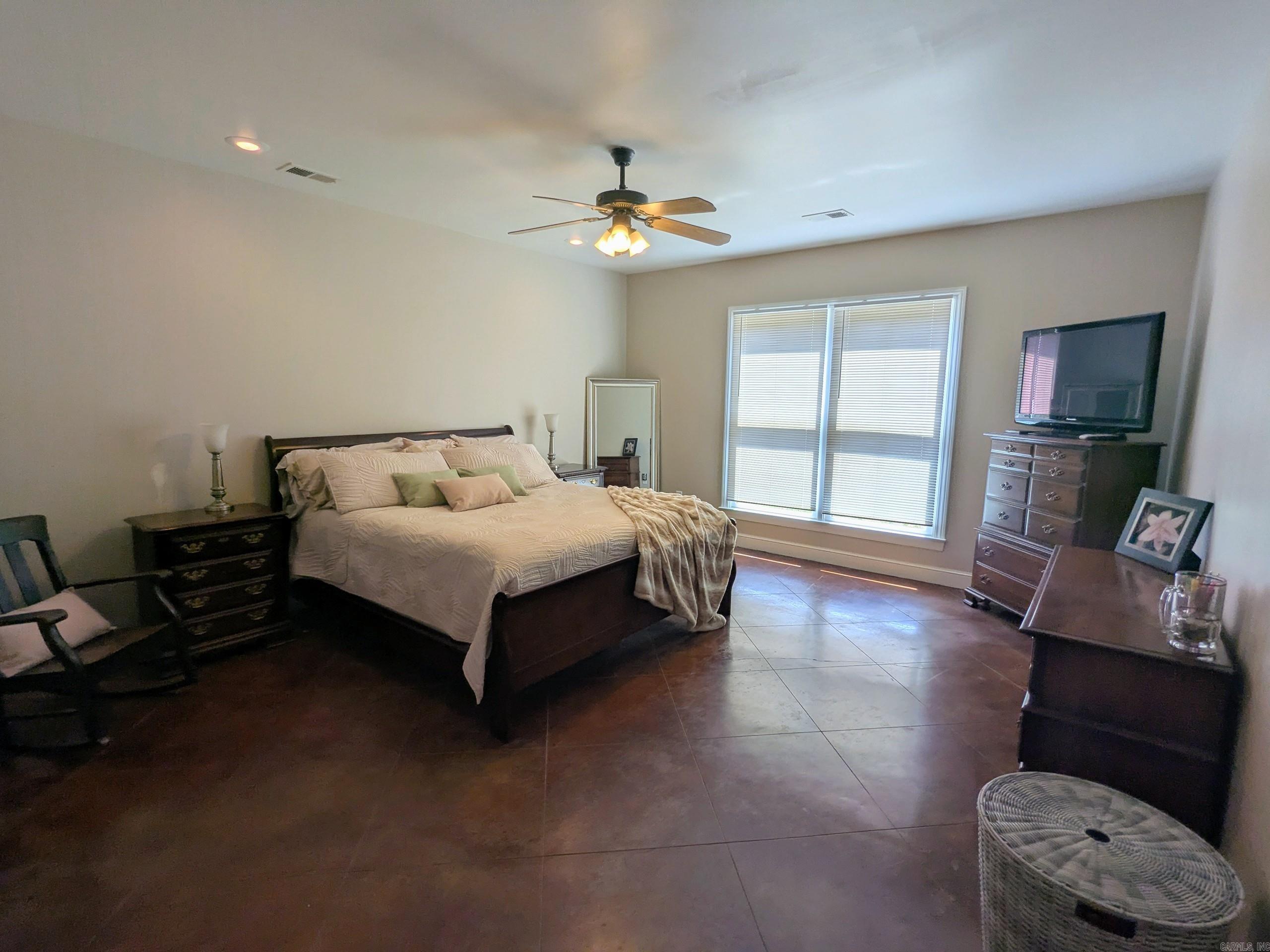 WOODSPRINGS ESTATES - Residential