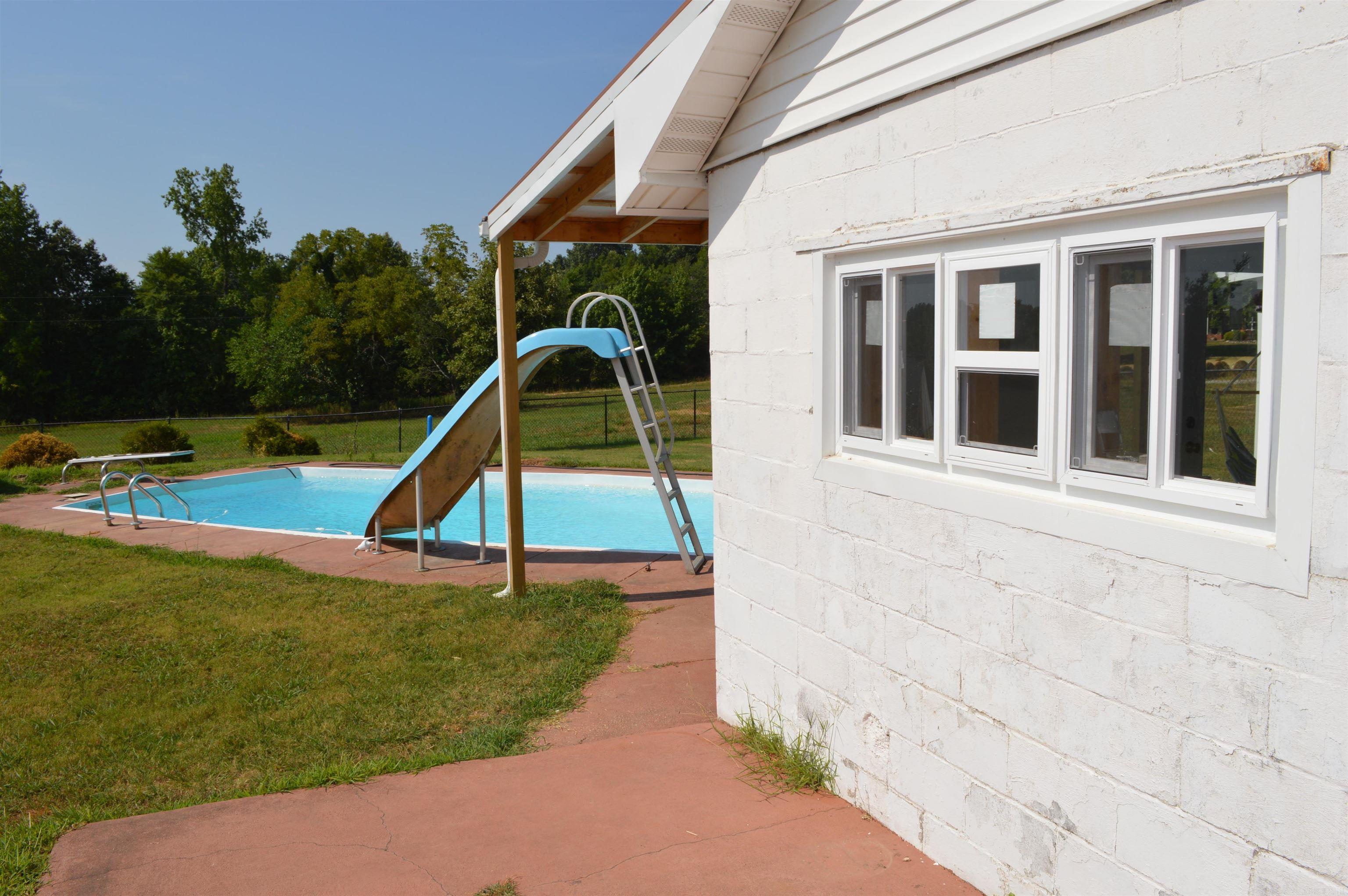 Metes & Bounds - Land