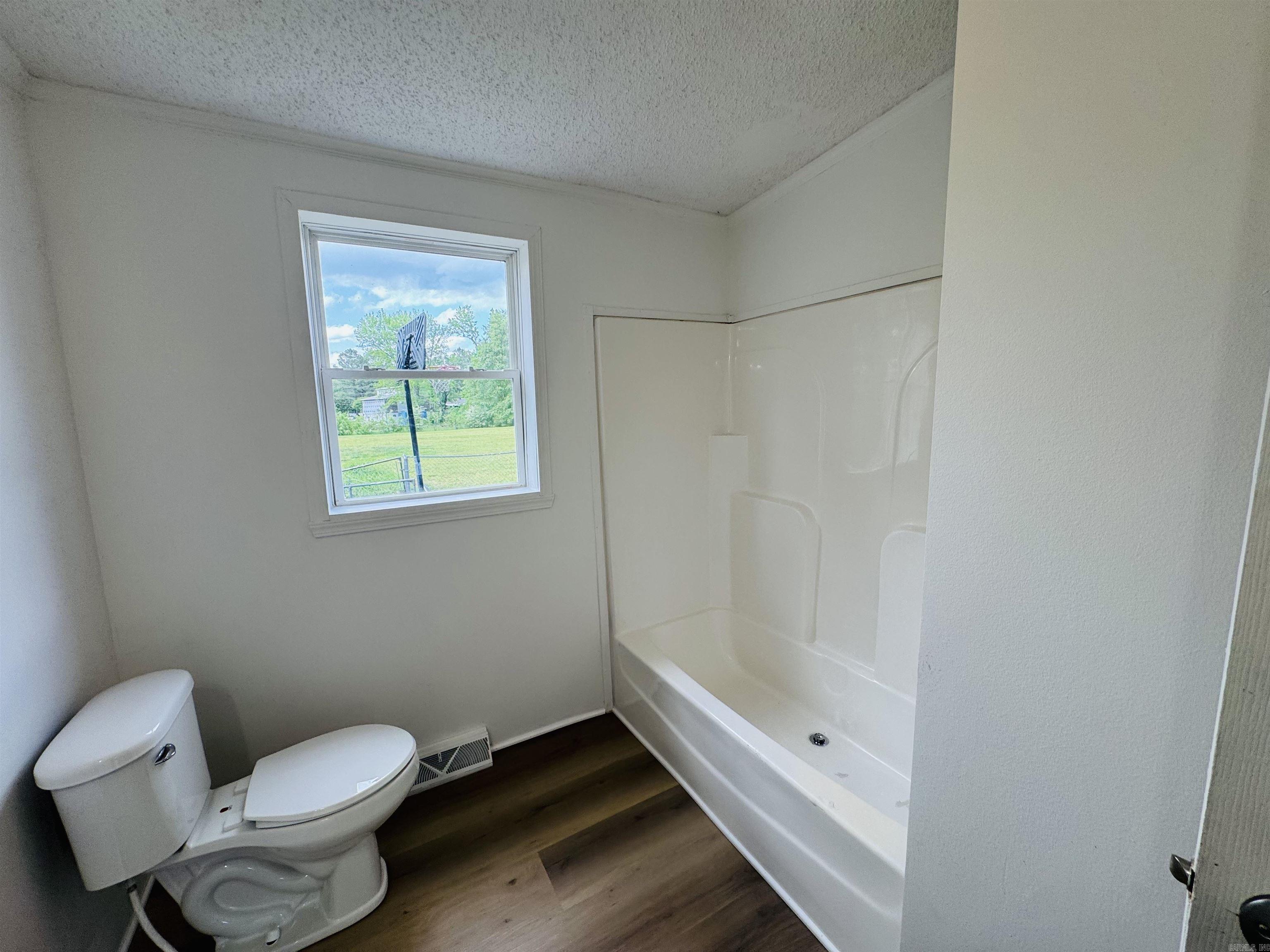 Lake Farm Annex - Residential