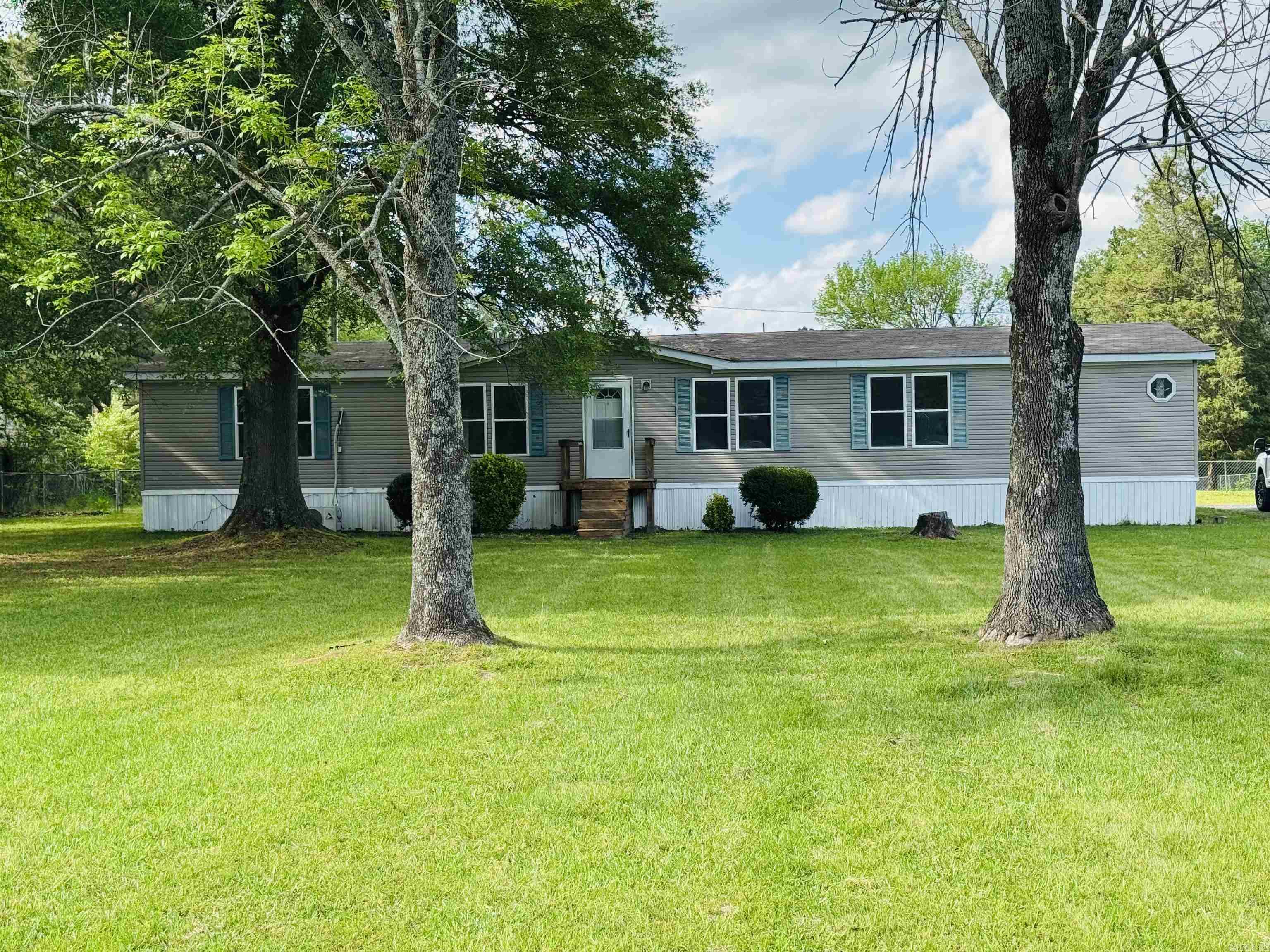 Lake Farm Annex - Residential