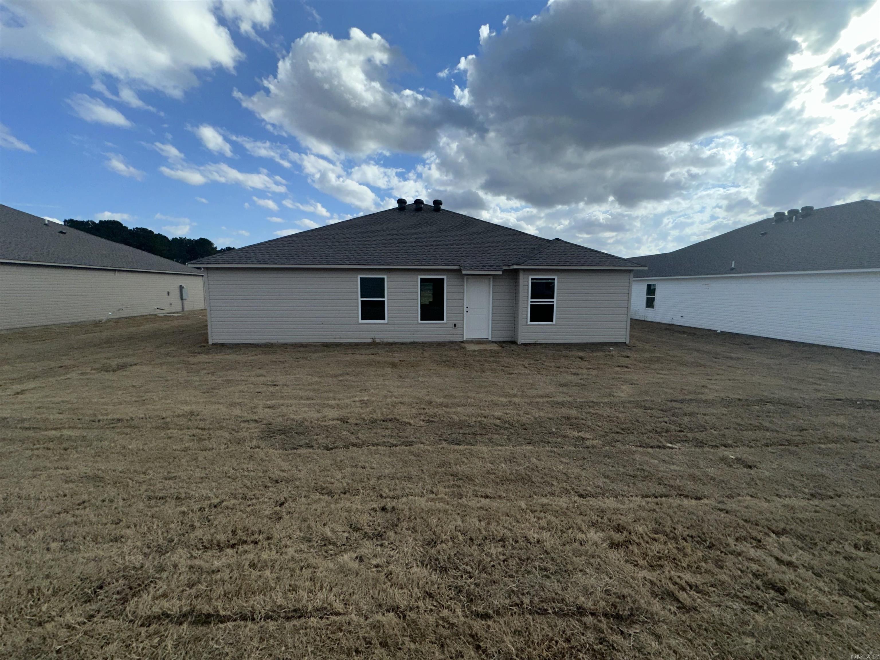 SOUTHFORK RANCH S/D PH I - Residential