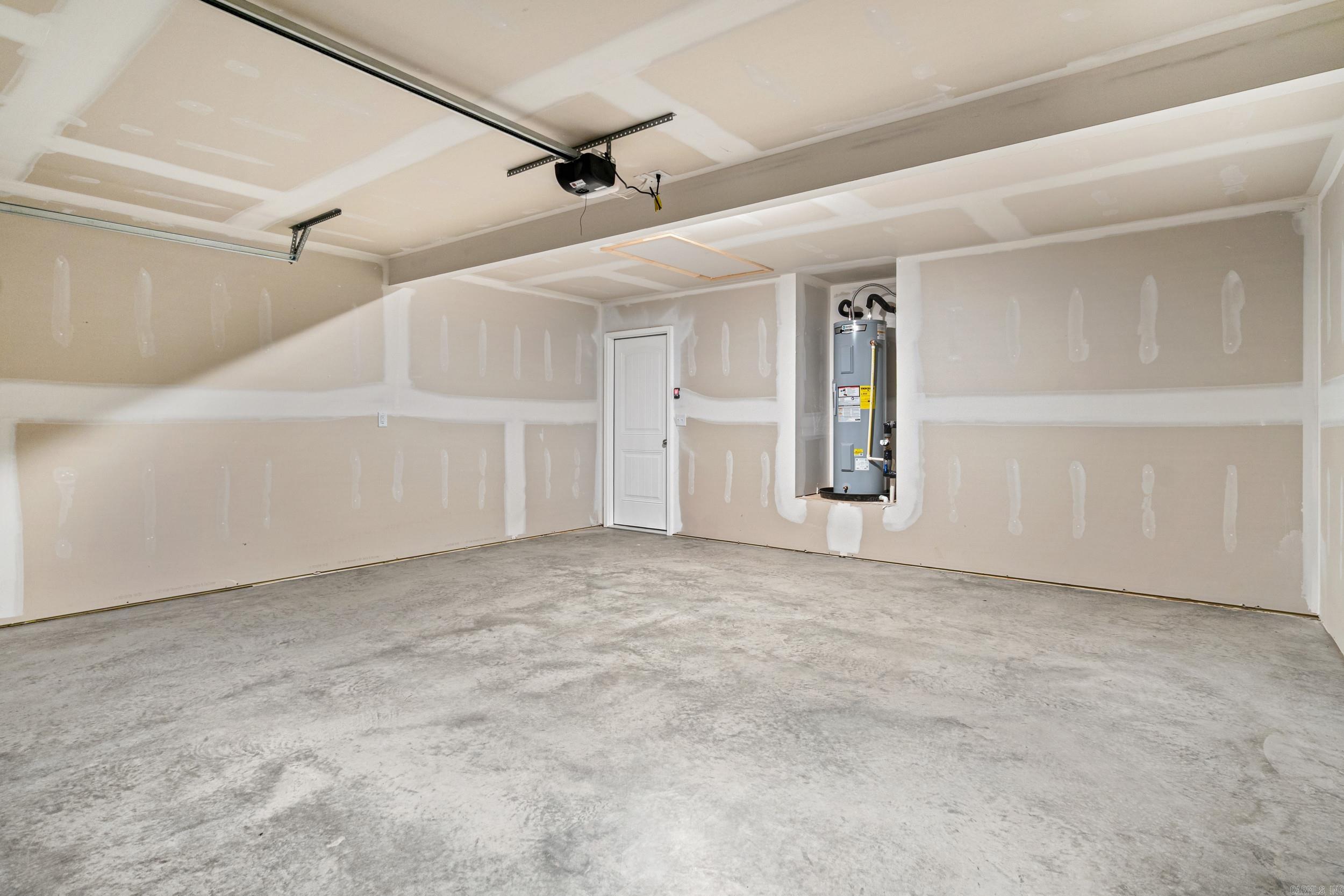 SOUTHFORK RANCH S/D PH I - Residential