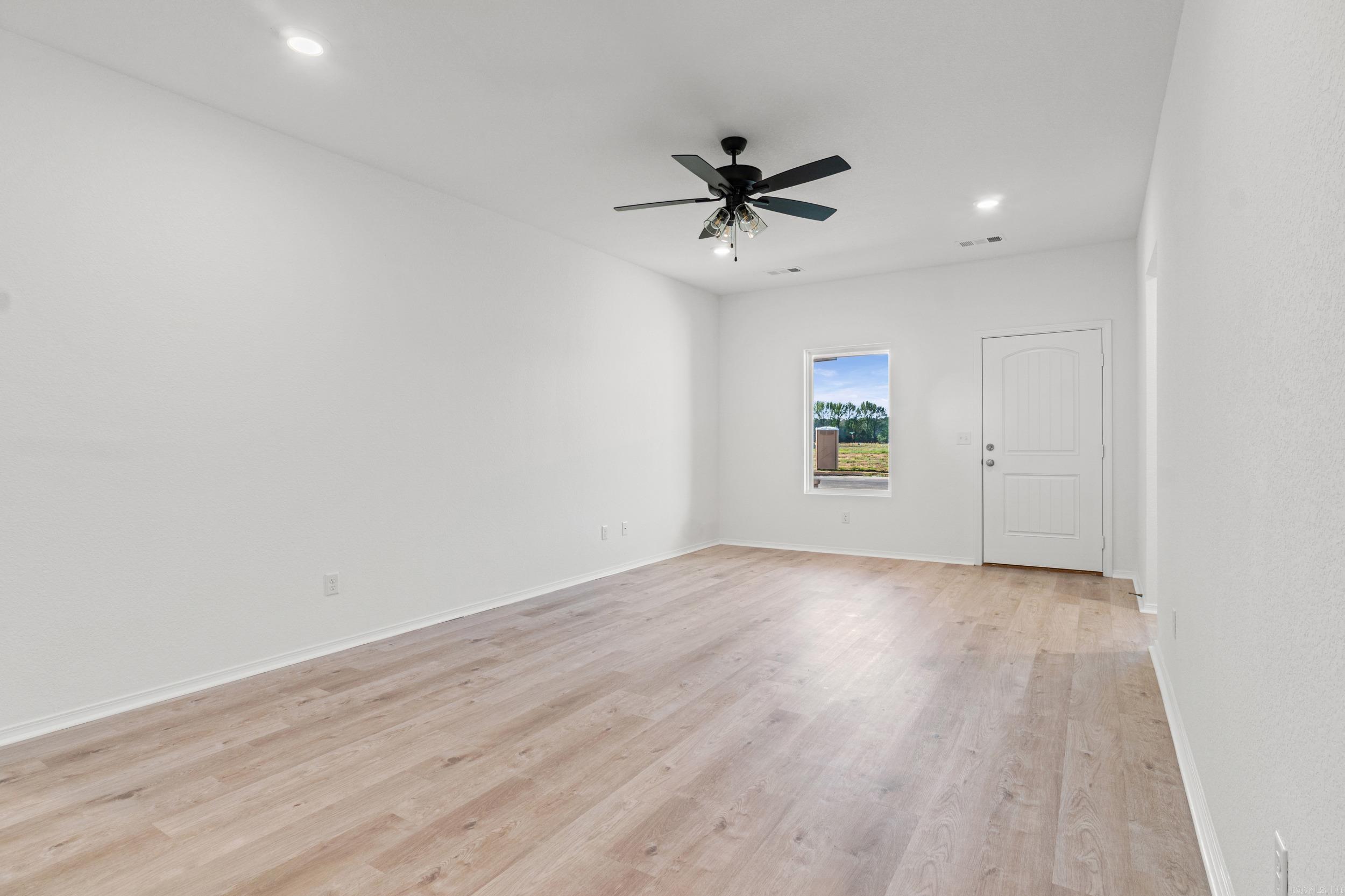 SOUTHFORK RANCH S/D PH I - Residential