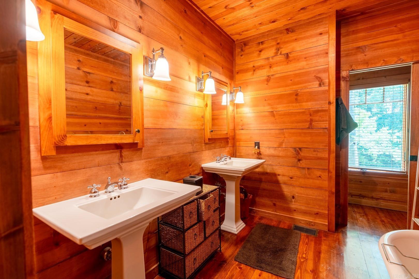 CYPRESS BEND - Residential