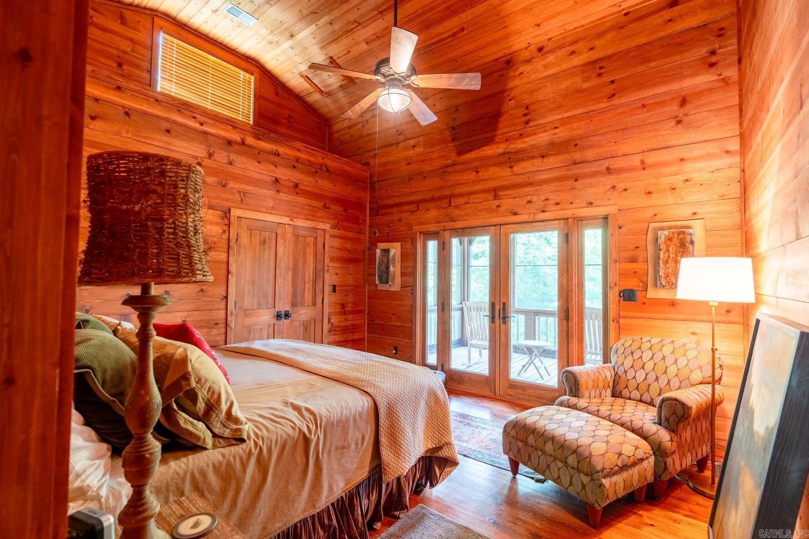 CYPRESS BEND - Residential