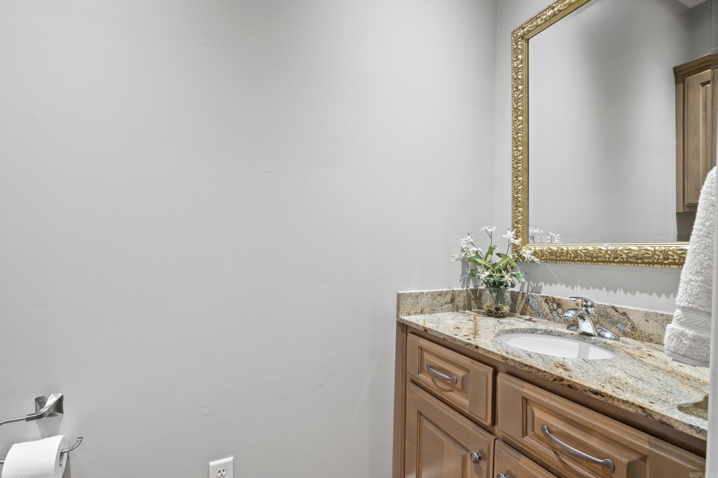 RIVER OAKS - Residential