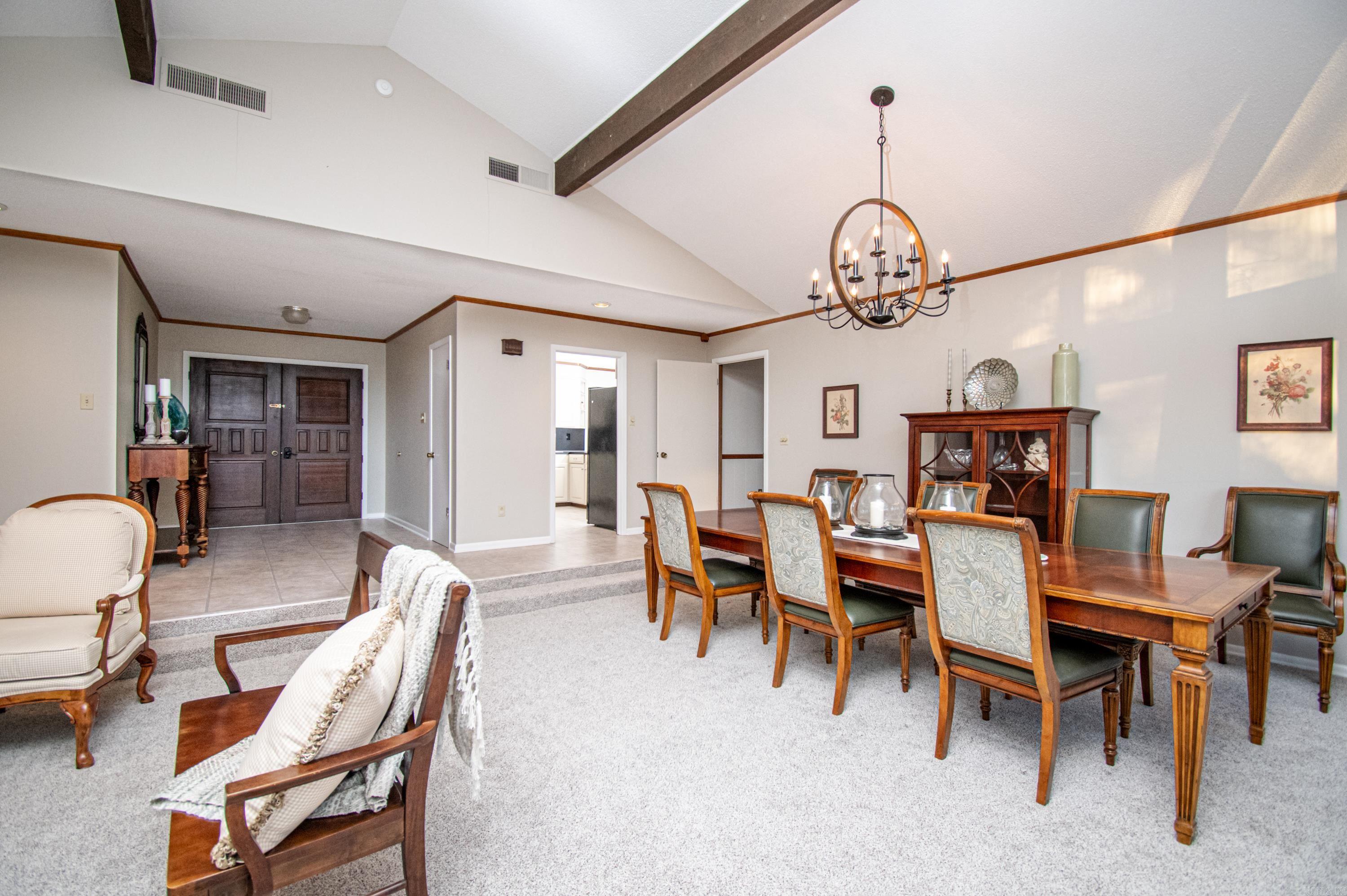 THOMPSON HEIGHTS 5TH - Residential