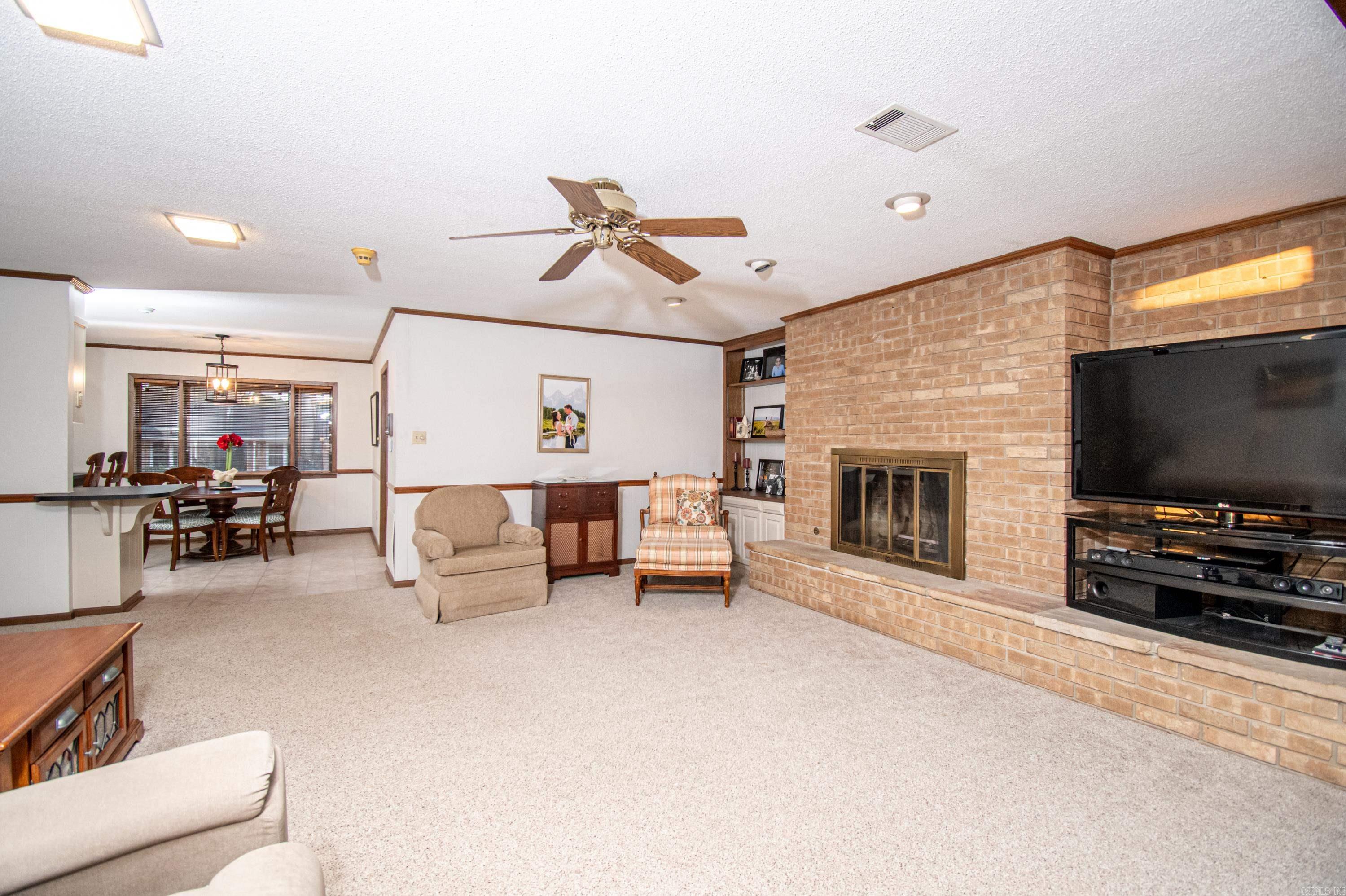 THOMPSON HEIGHTS 5TH - Residential