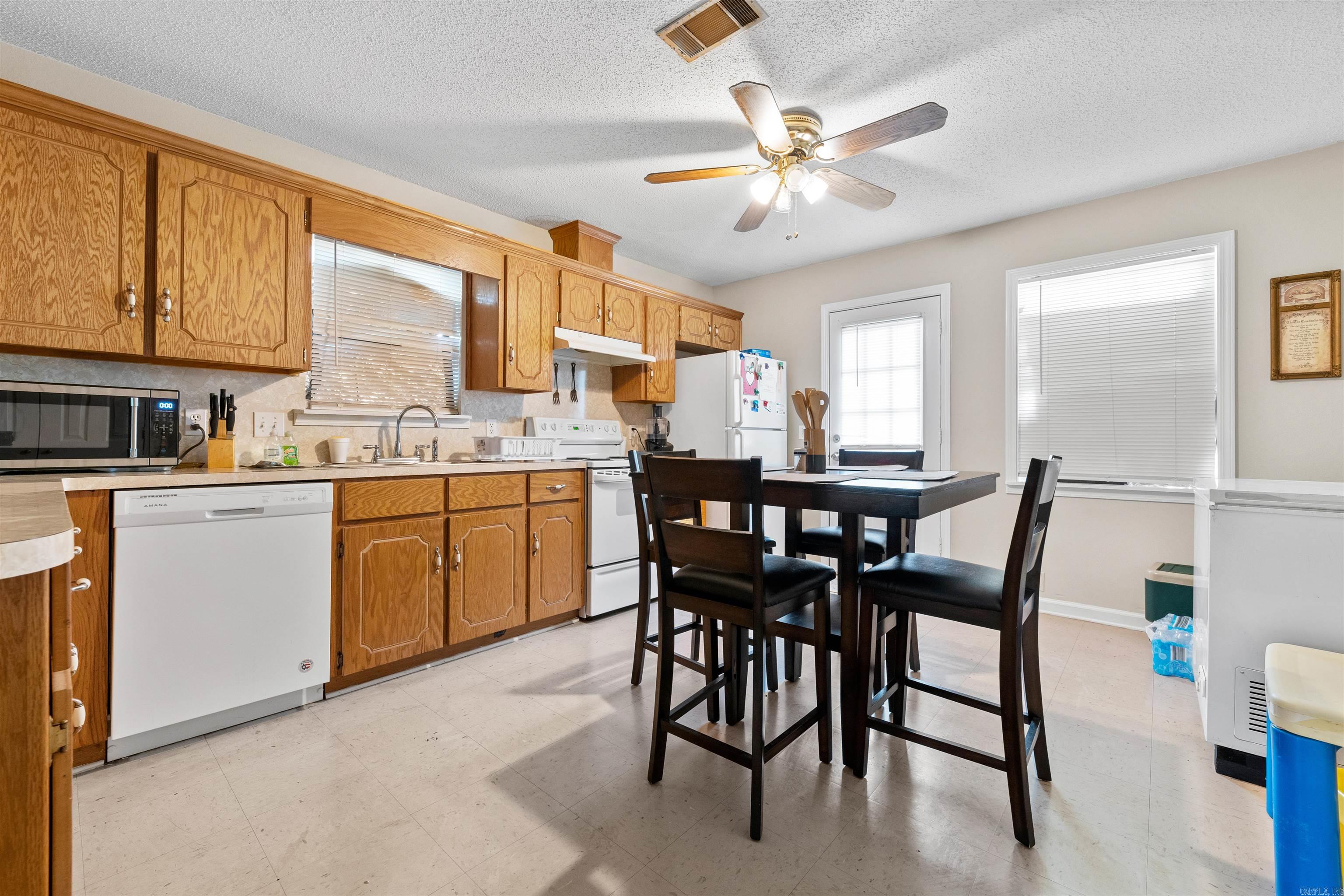 Two Prairie - Residential Income