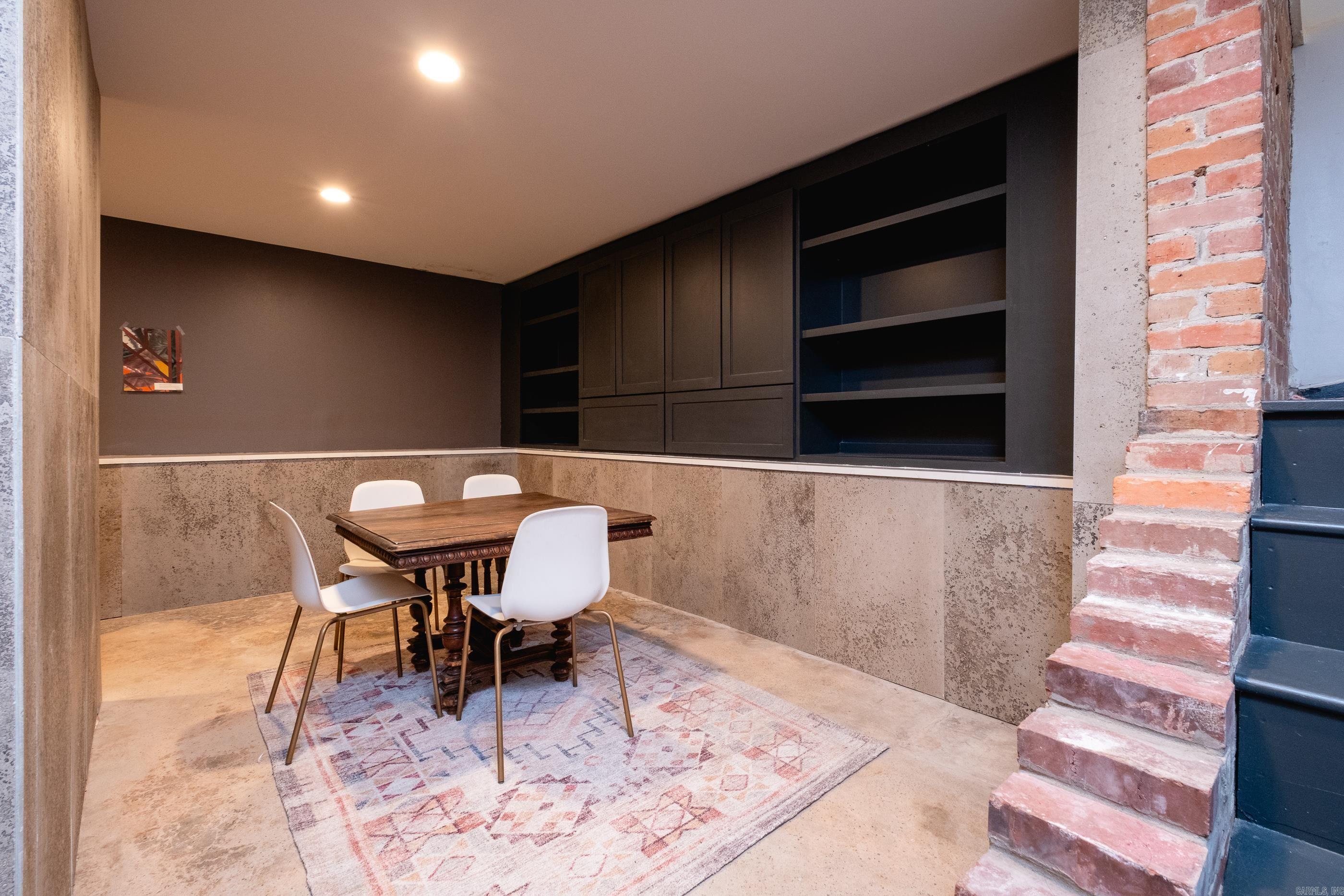 Pulaski Heights - Residential