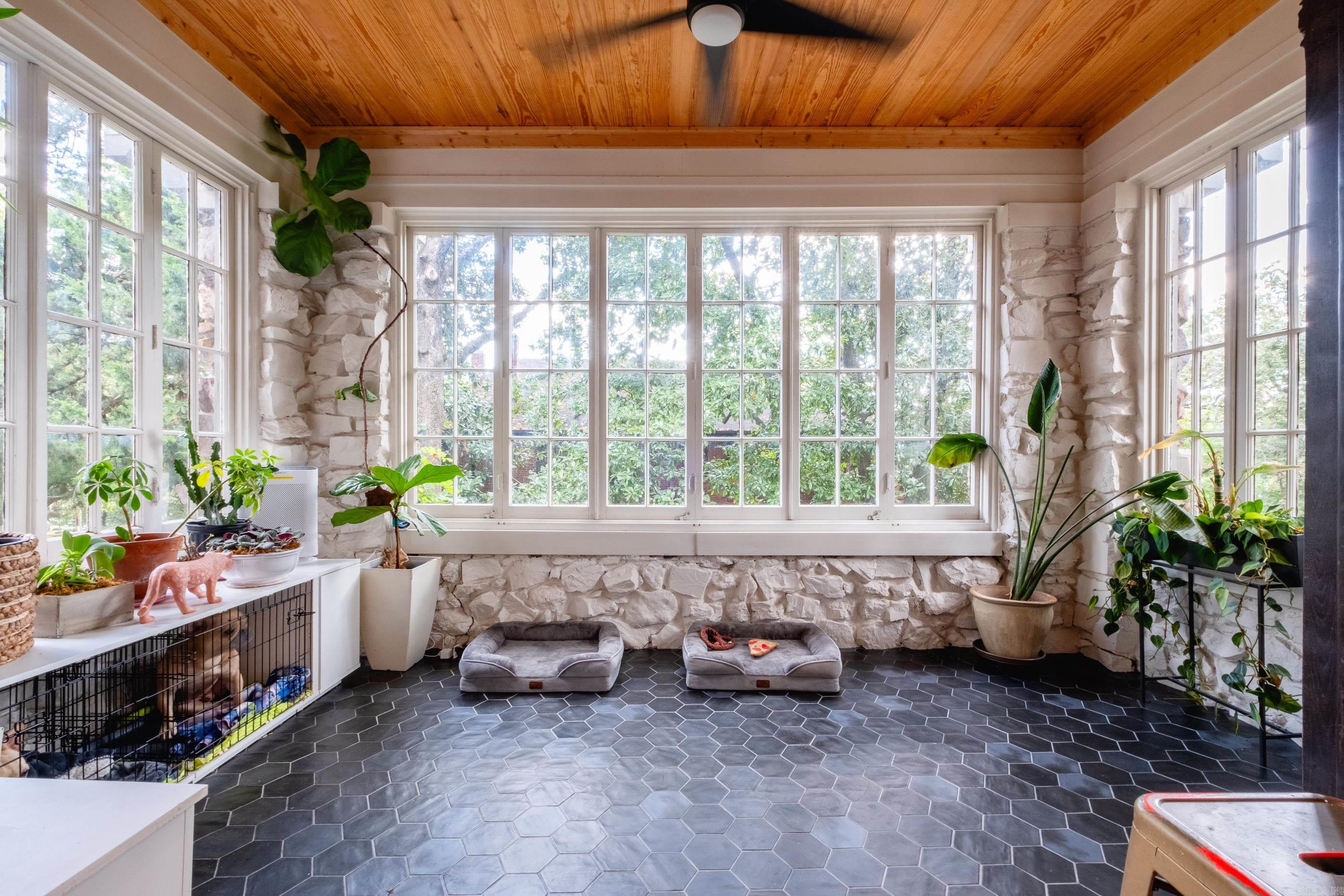 Pulaski Heights - Residential