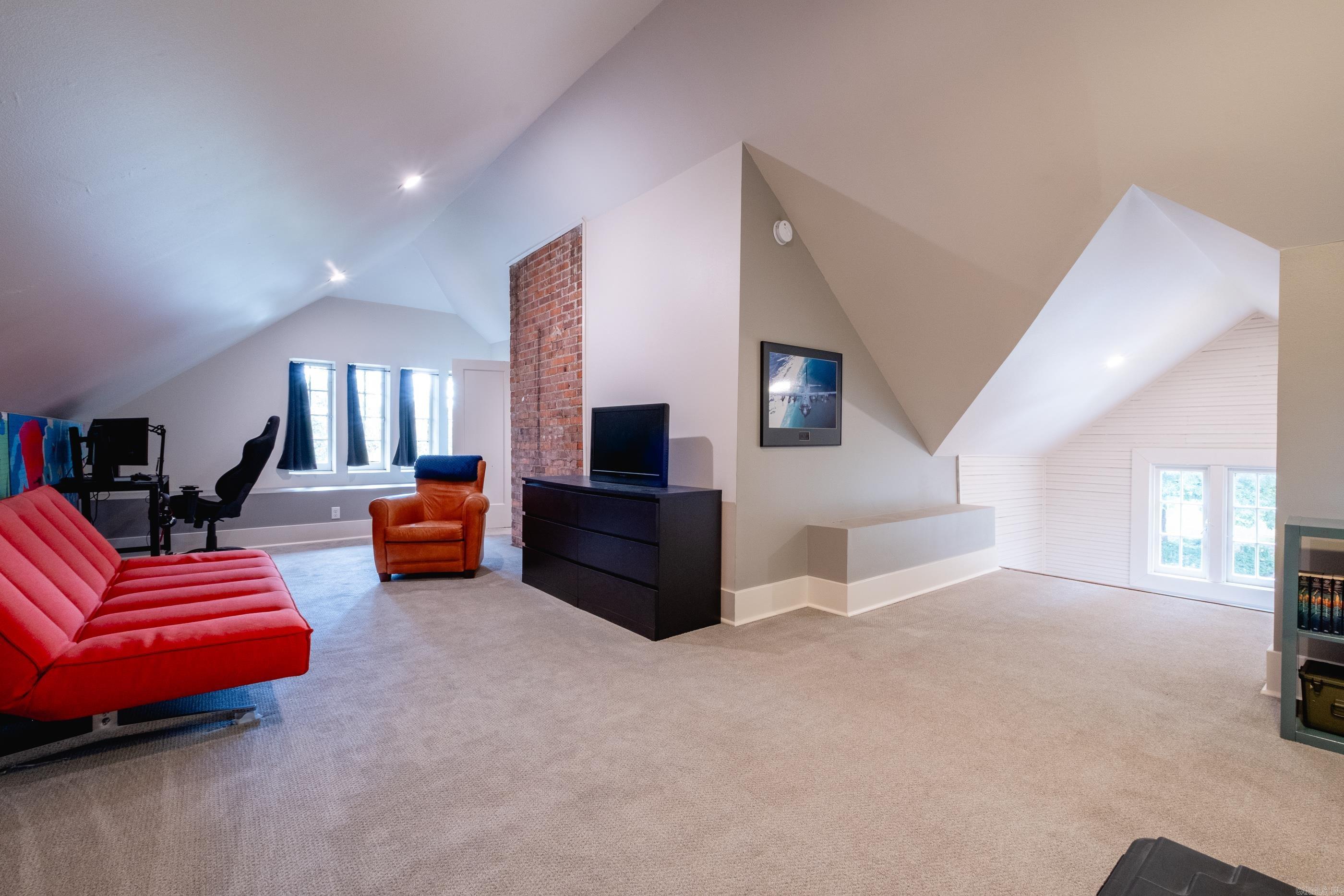 Pulaski Heights - Residential