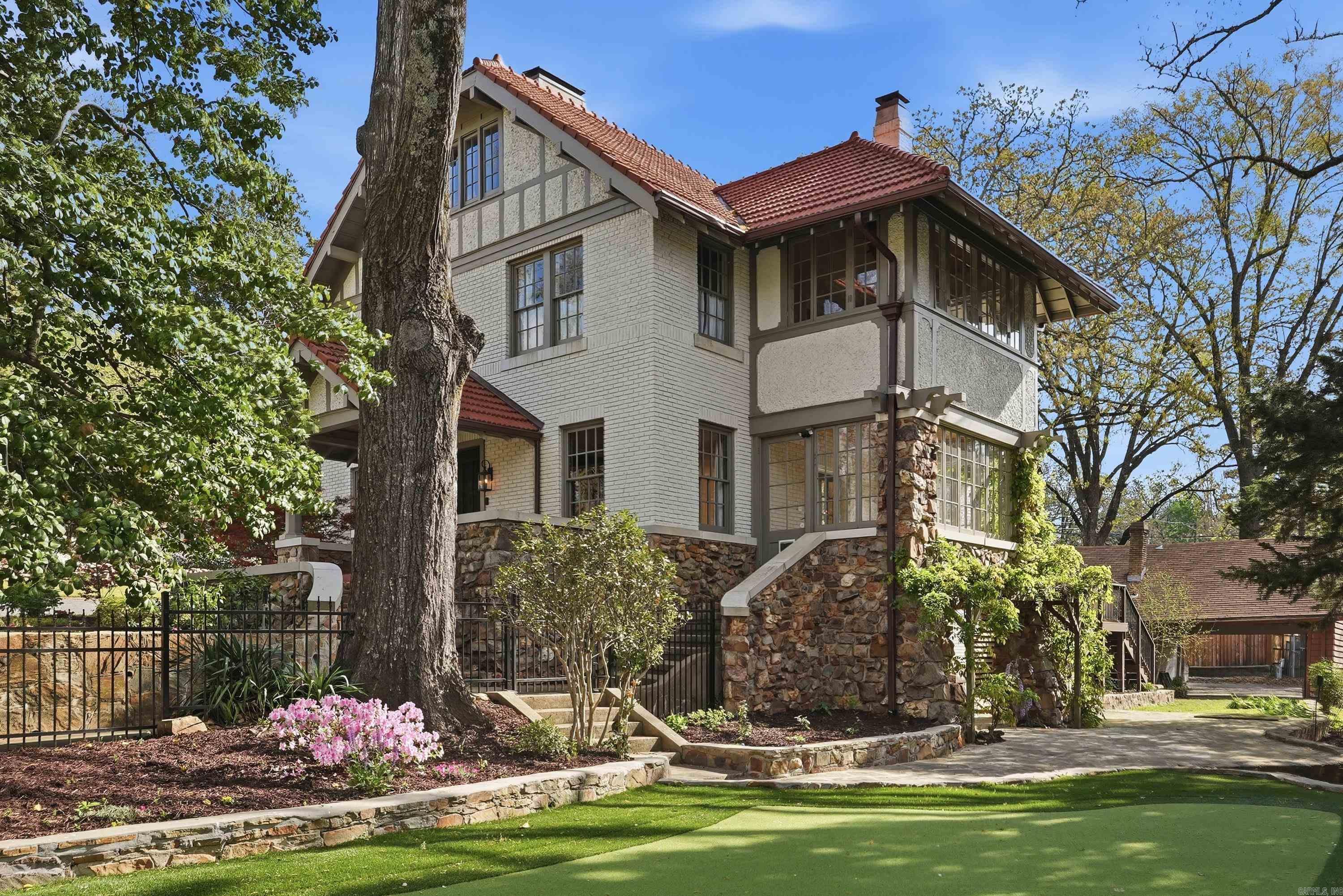 Pulaski Heights - Residential