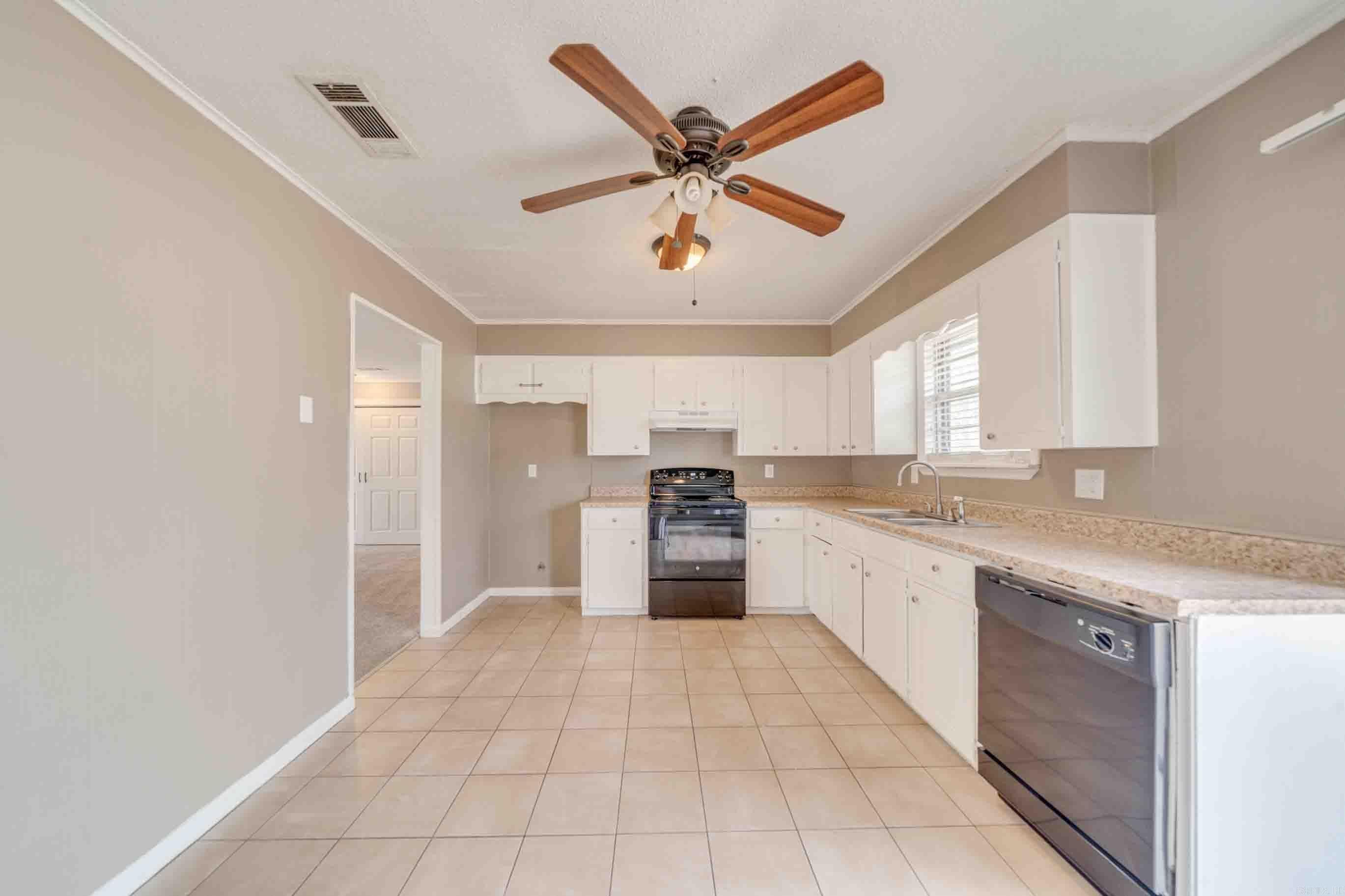 Towering Oaks Phase I - Residential