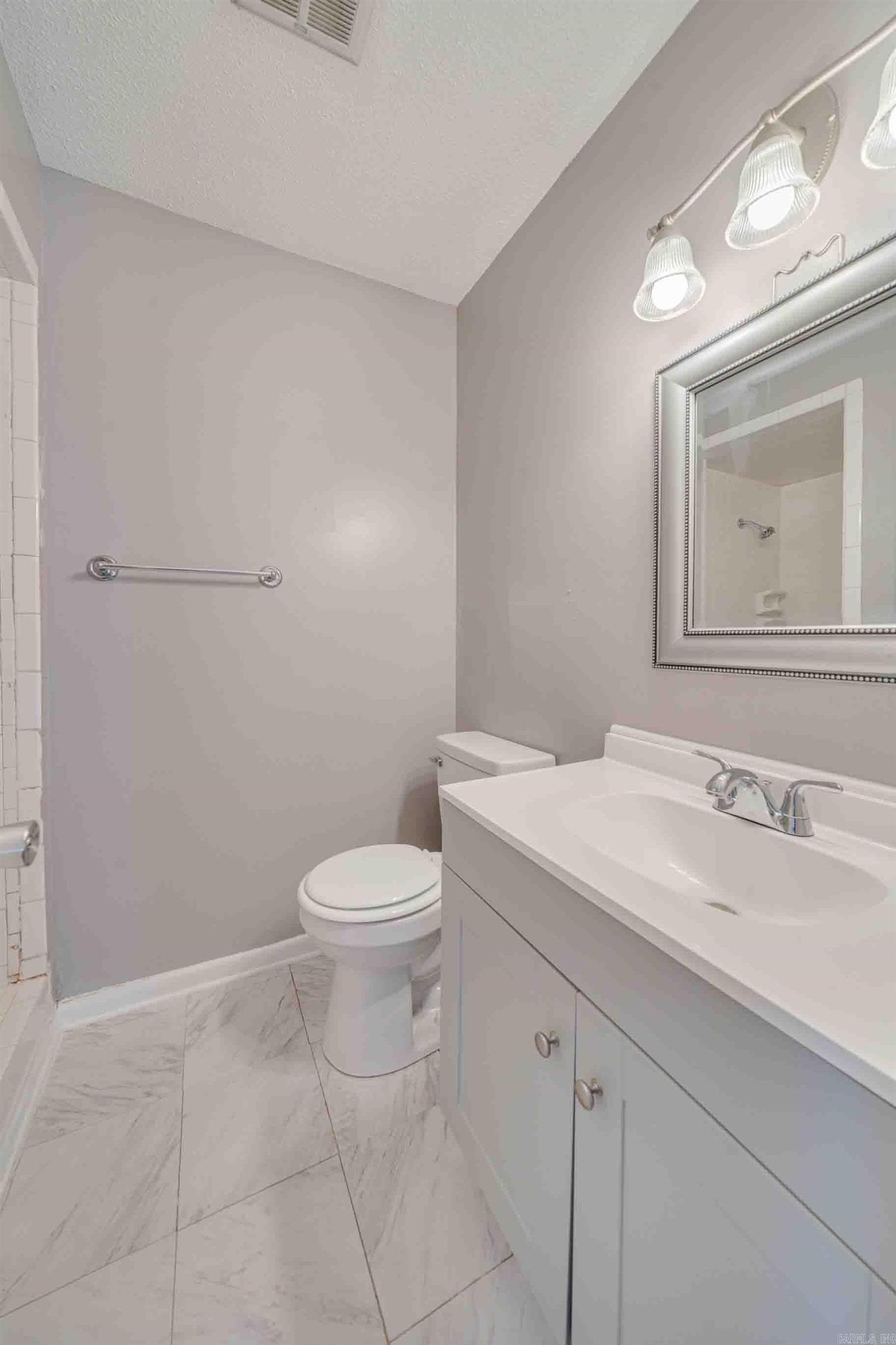 Towering Oaks Phase I - Residential