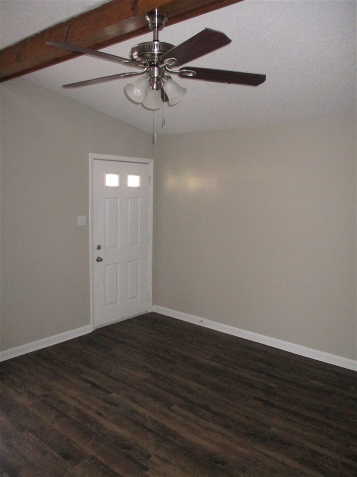 Shady Oaks - Residential Lease