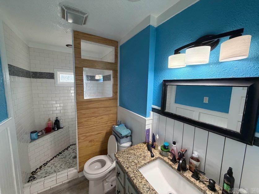 WOODLAND HEIGHTS - Residential