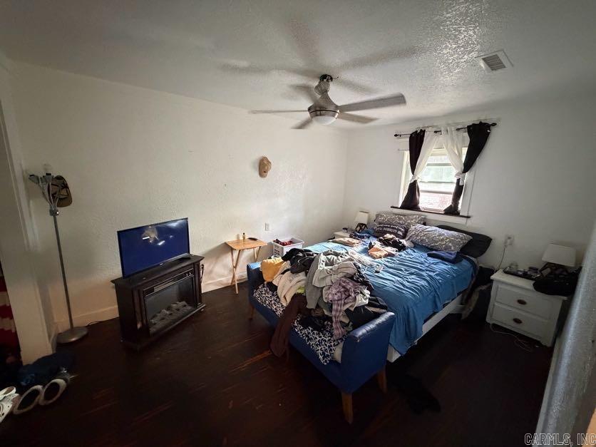 WOODLAND HEIGHTS - Residential