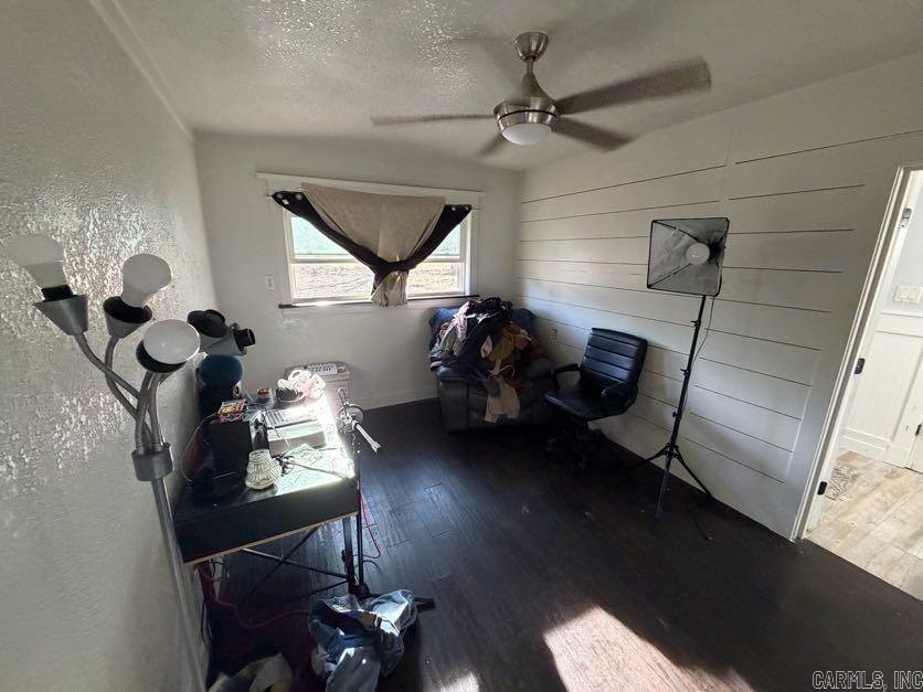 WOODLAND HEIGHTS - Residential