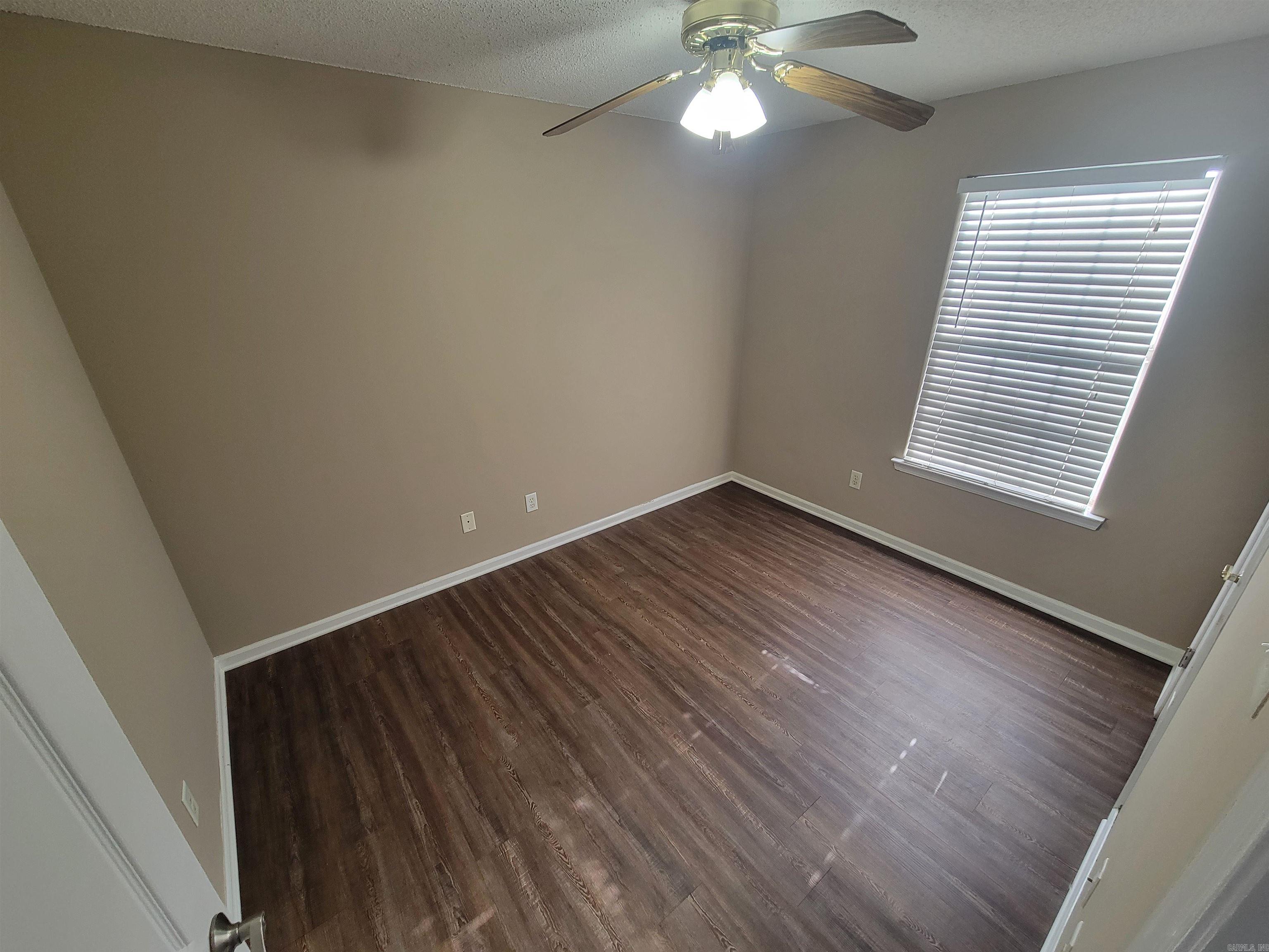TIMBERWOOD PARK - Residential